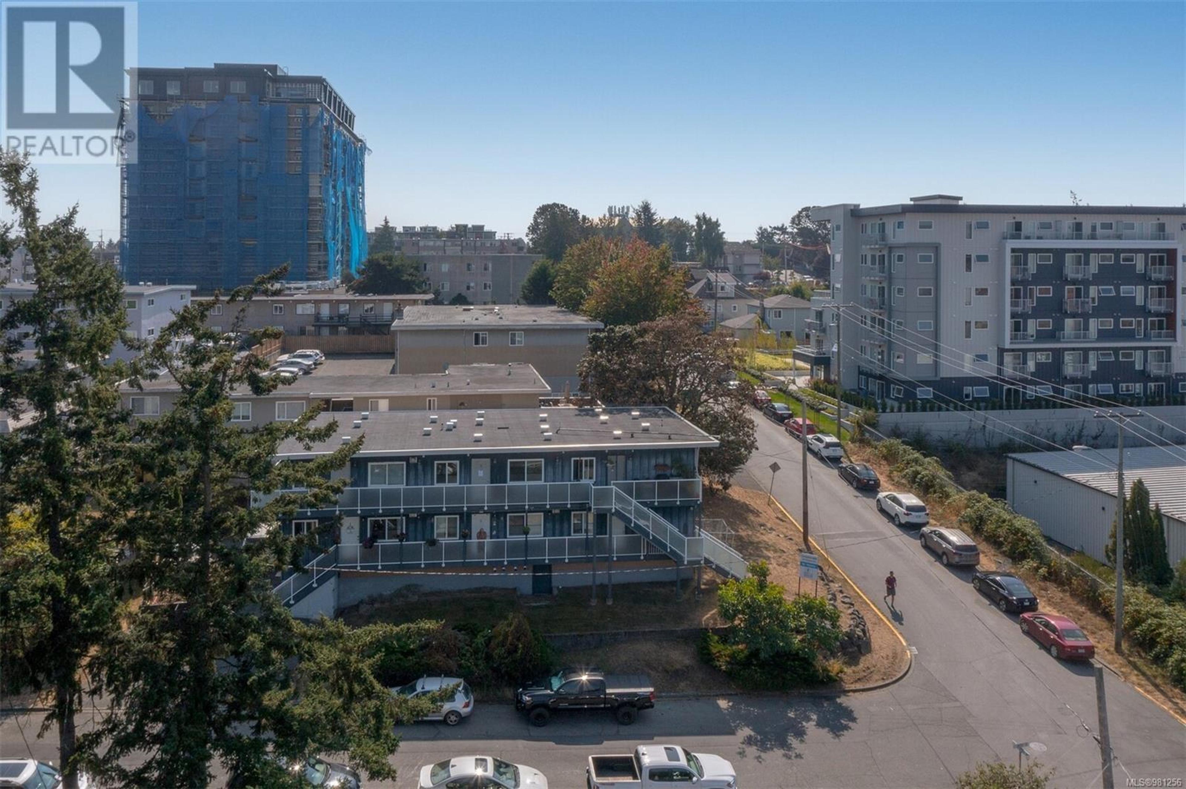 656 ADMIRALS RD - Image 24