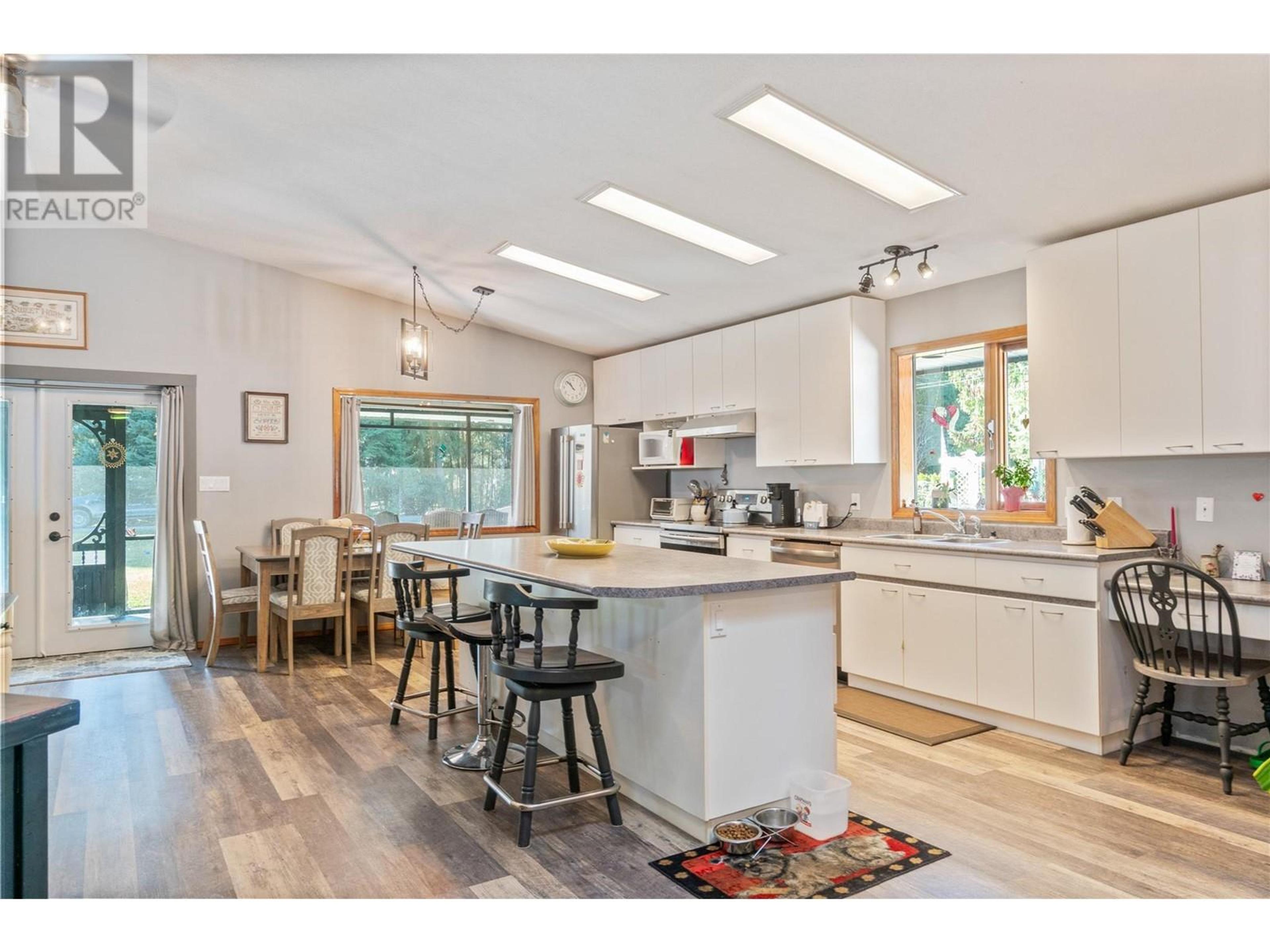 4061 SANTA ROAD - Image 21