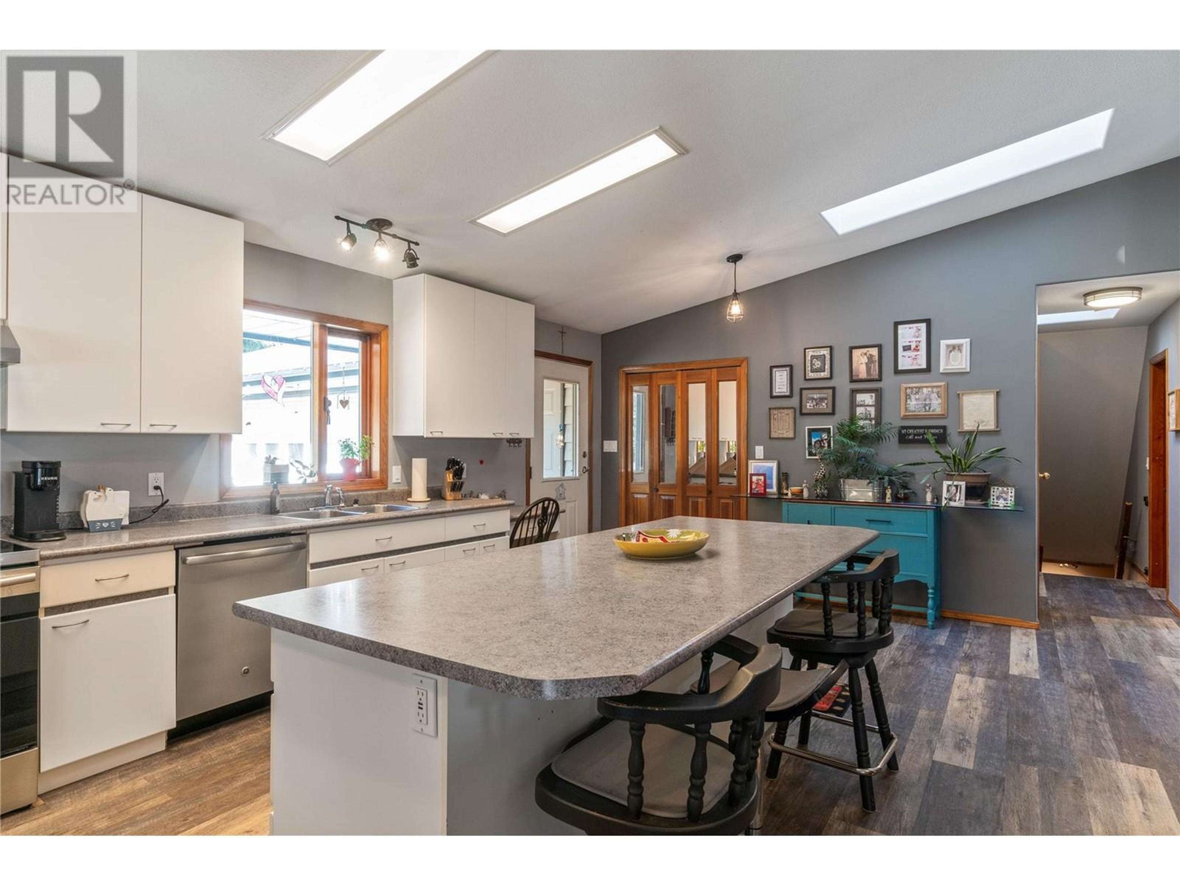4061 SANTA ROAD - Image 22