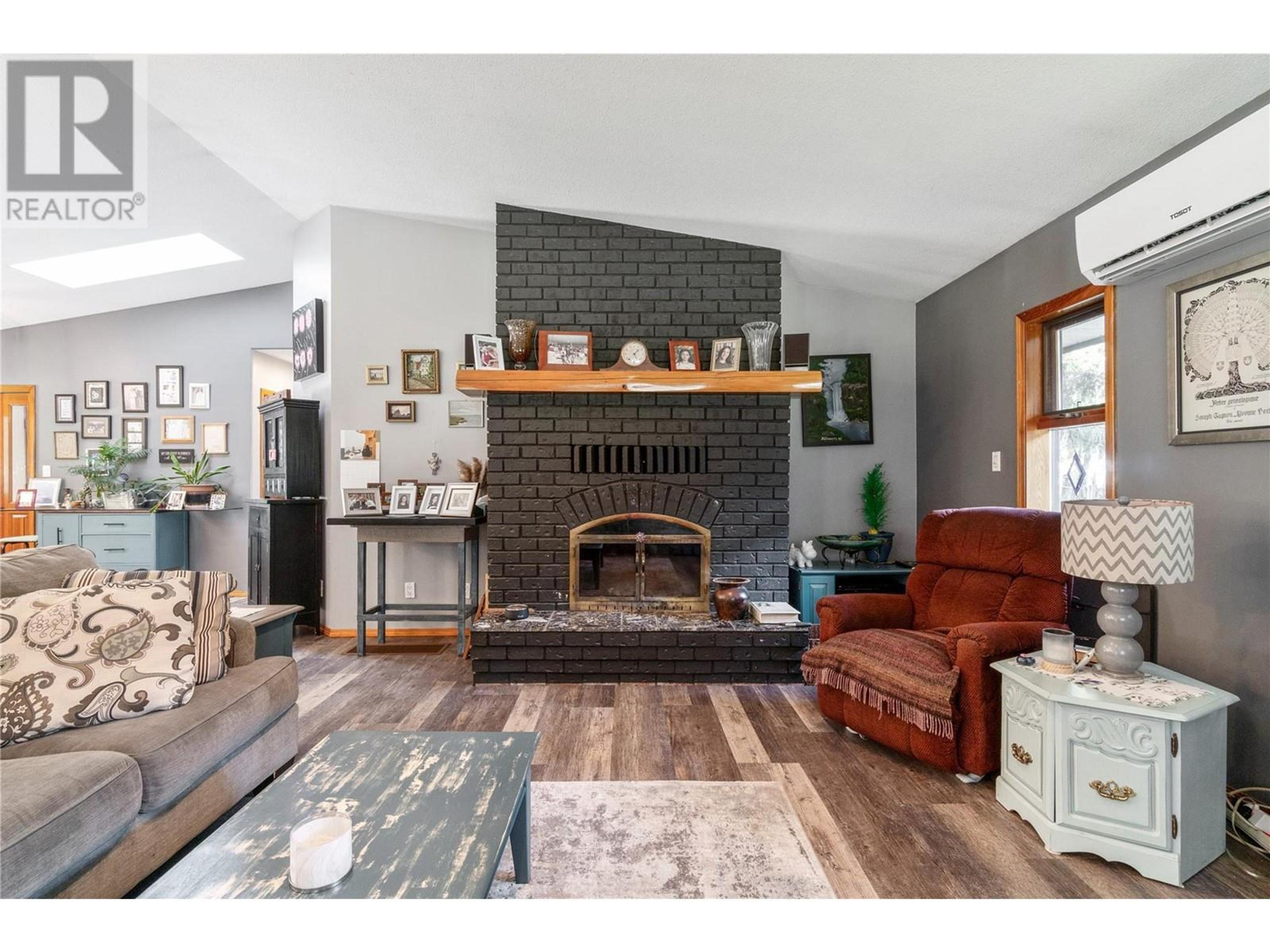 4061 SANTA ROAD - Image 32