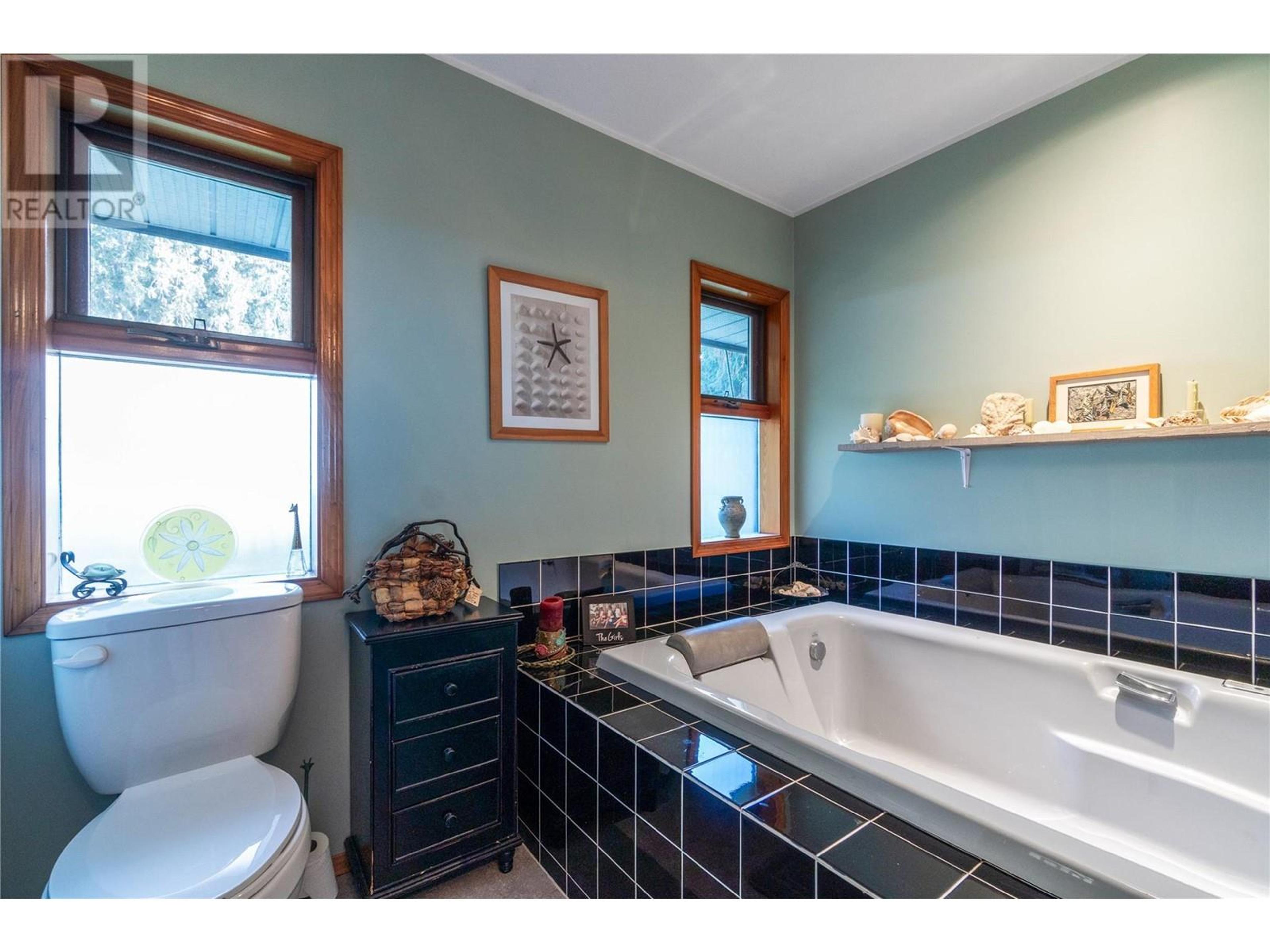 4061 SANTA ROAD - Image 37