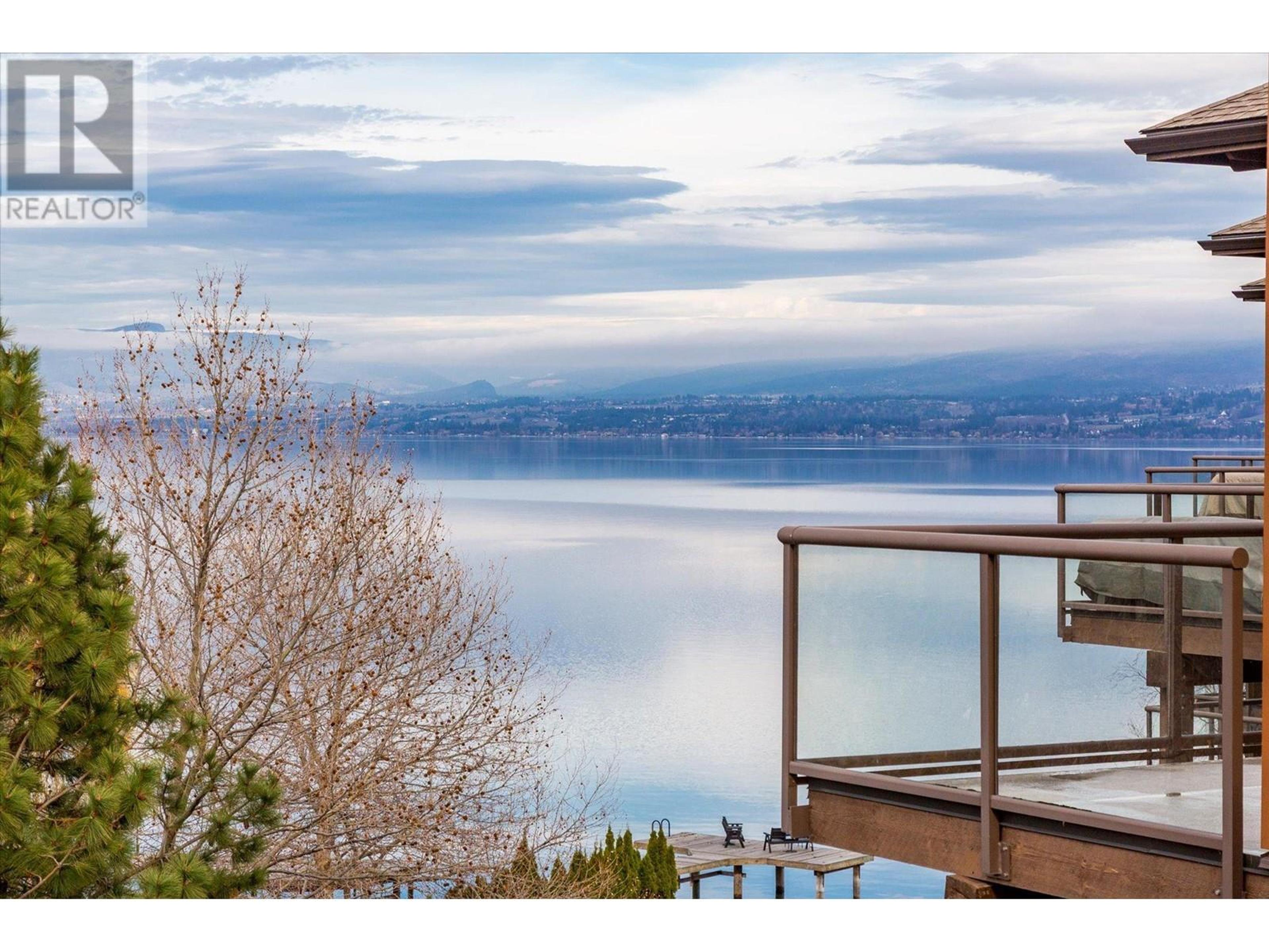 #404 4205 GELLATLY ROAD - Image 1