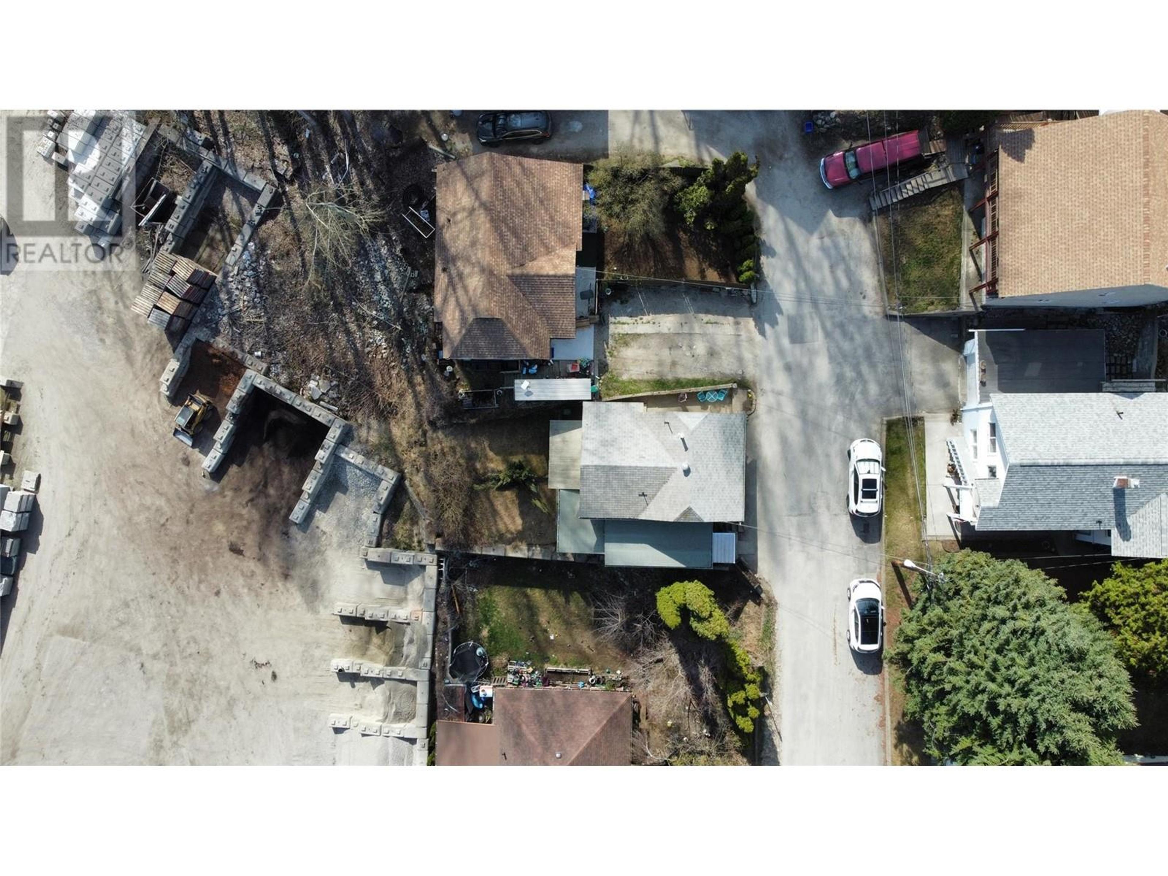 521 TURNER STREET - Image 38