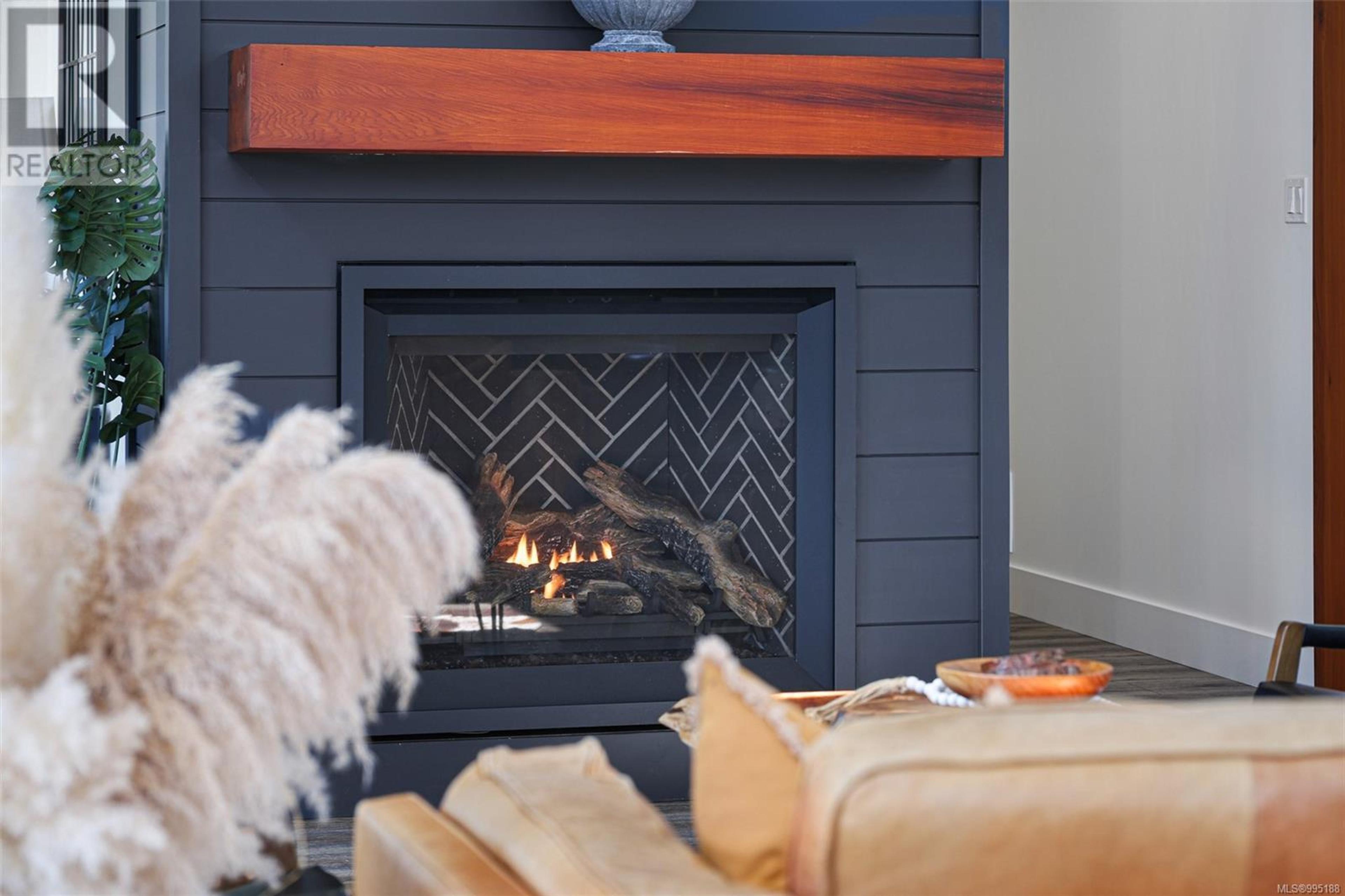 6345 KAREN PL - Image 27