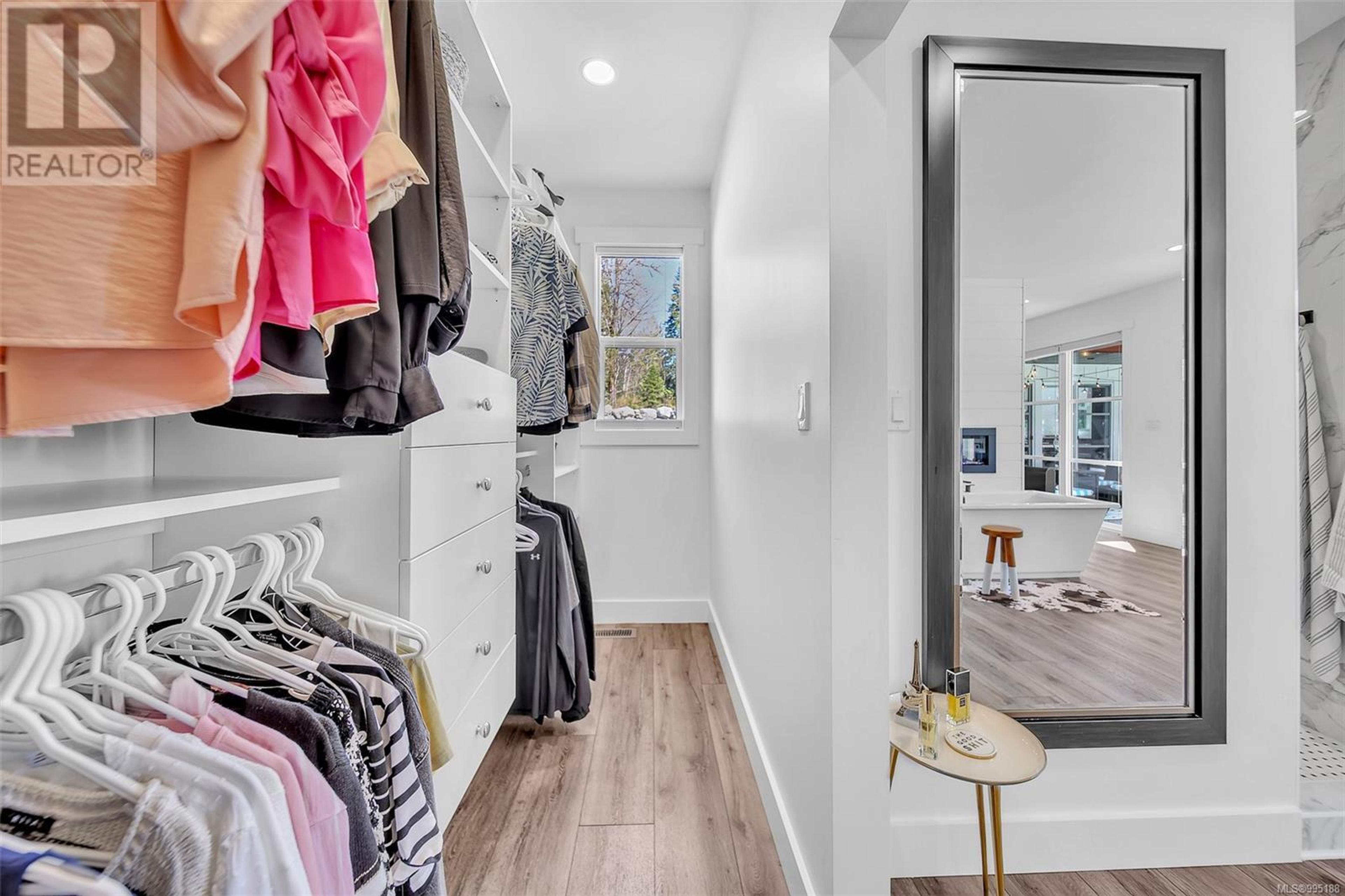 6345 KAREN PL - Image 39