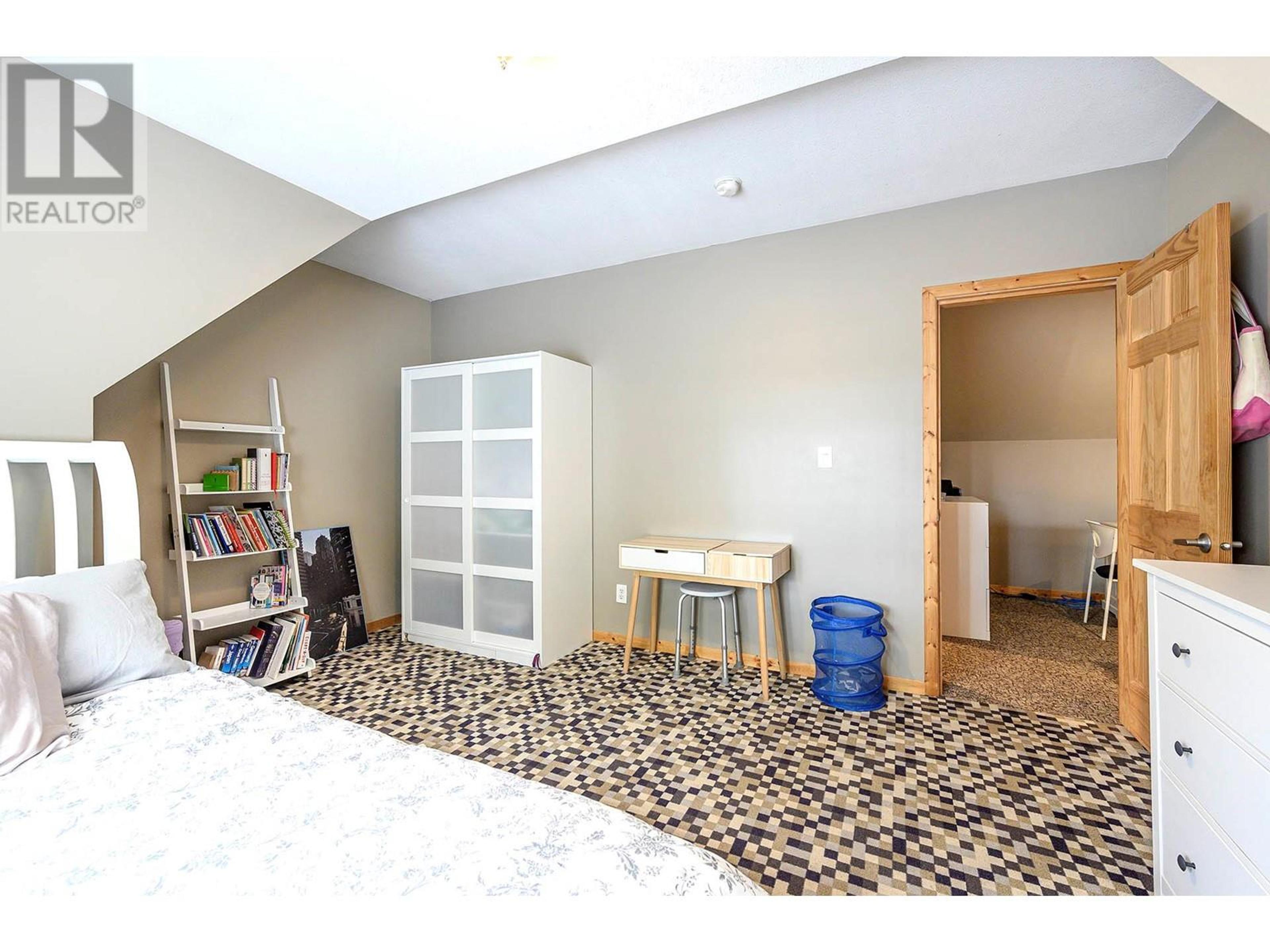 5873 LAC LE JEUNE ROAD - Image 23