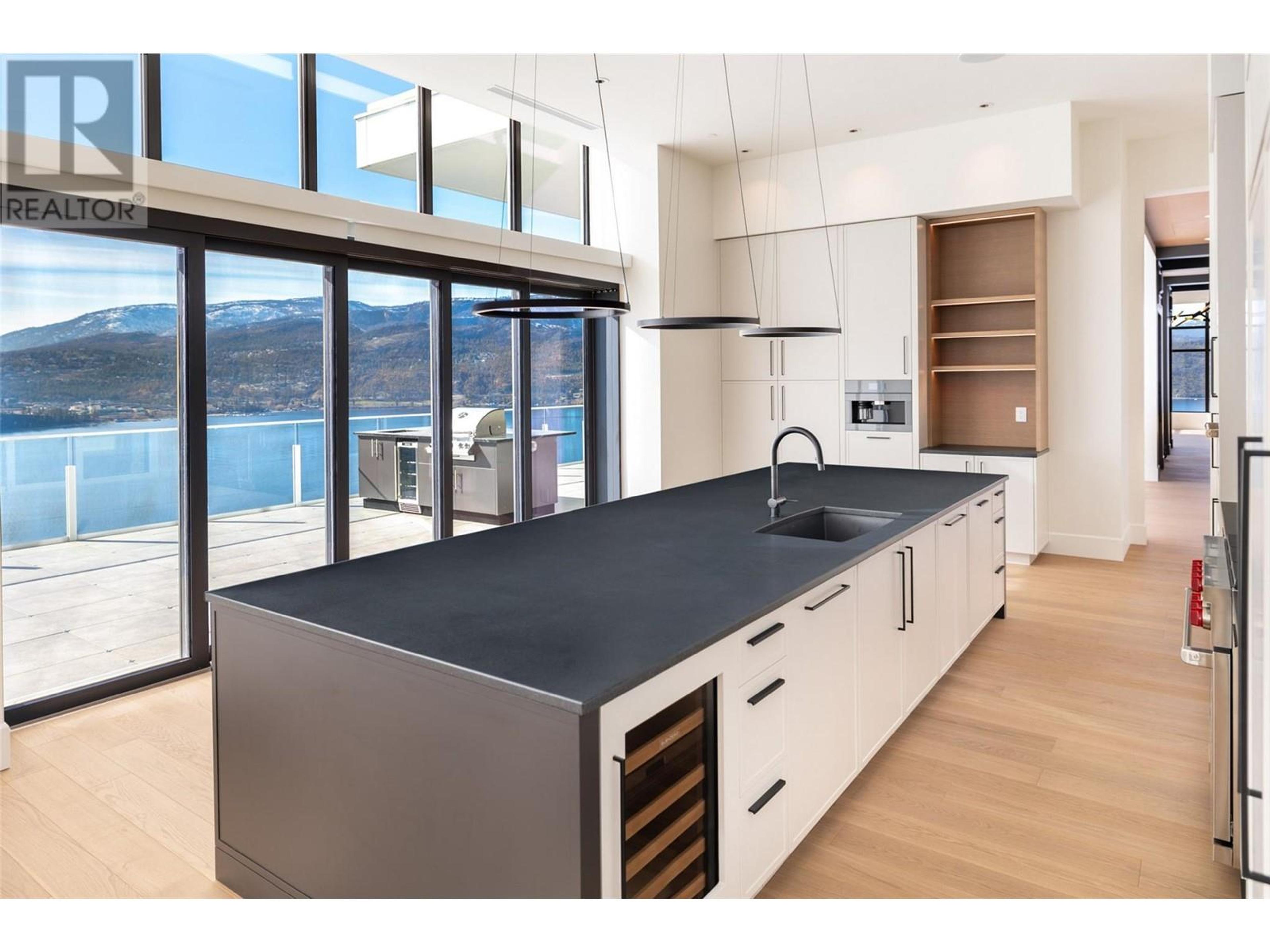 #3601 1191 SUNSET DRIVE - Image 30