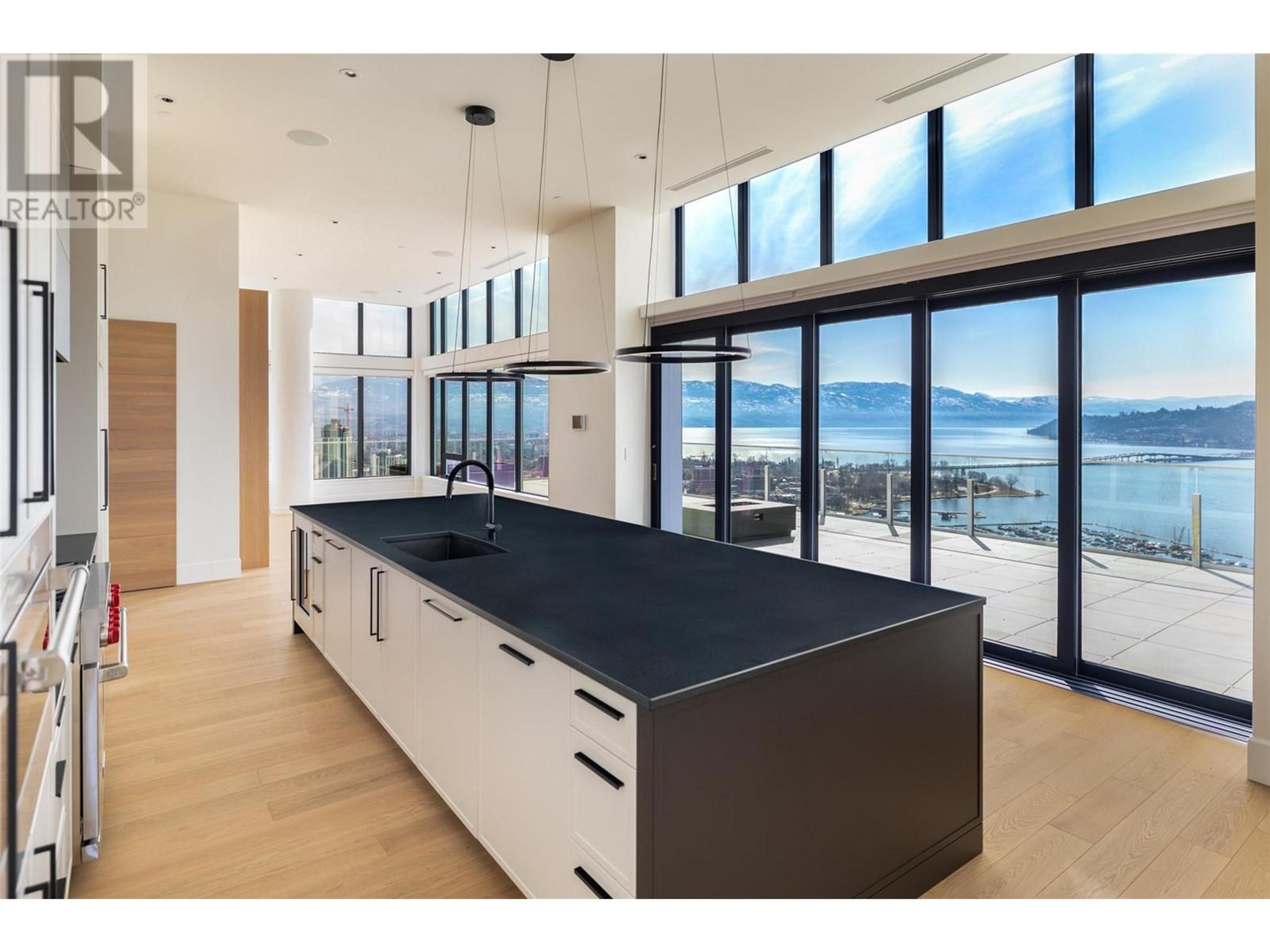 #3601 1191 SUNSET DRIVE - Image 9