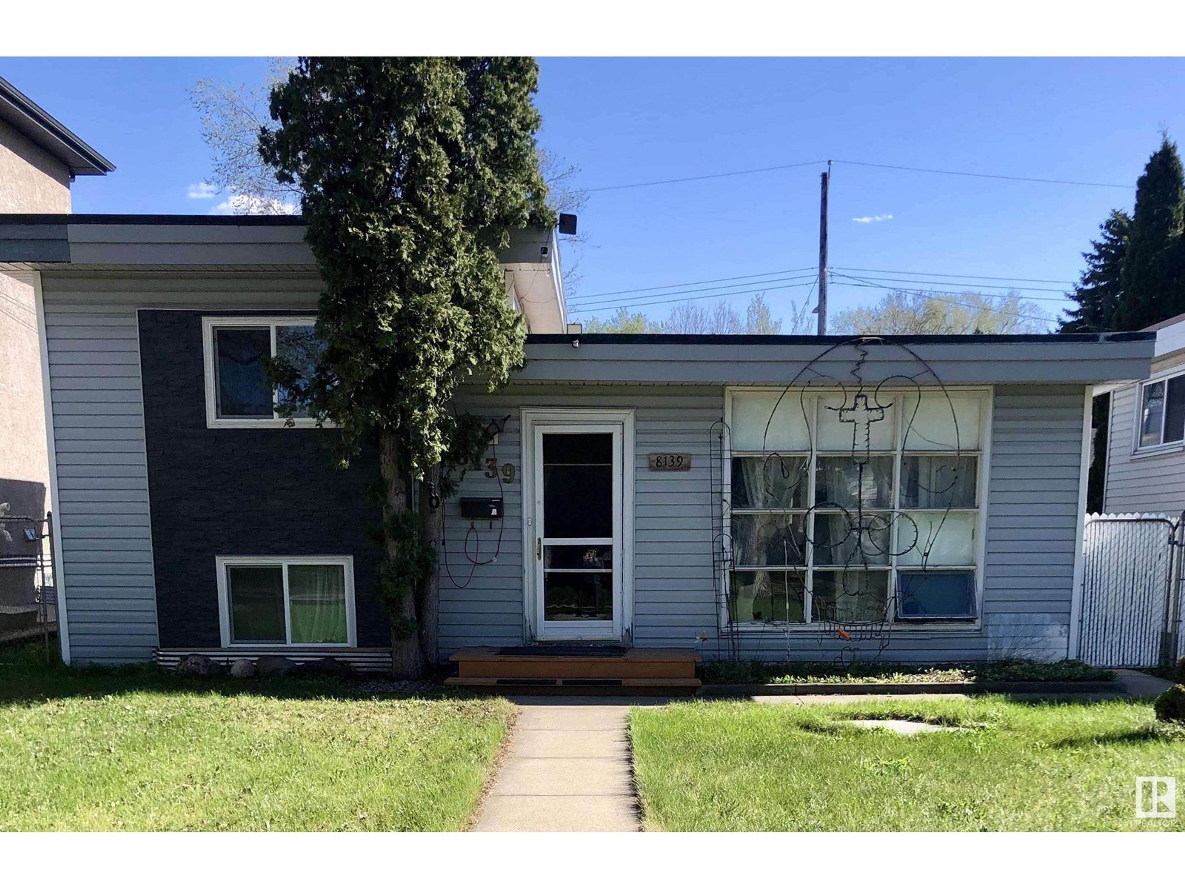 8139 81 AV NW - Image 1