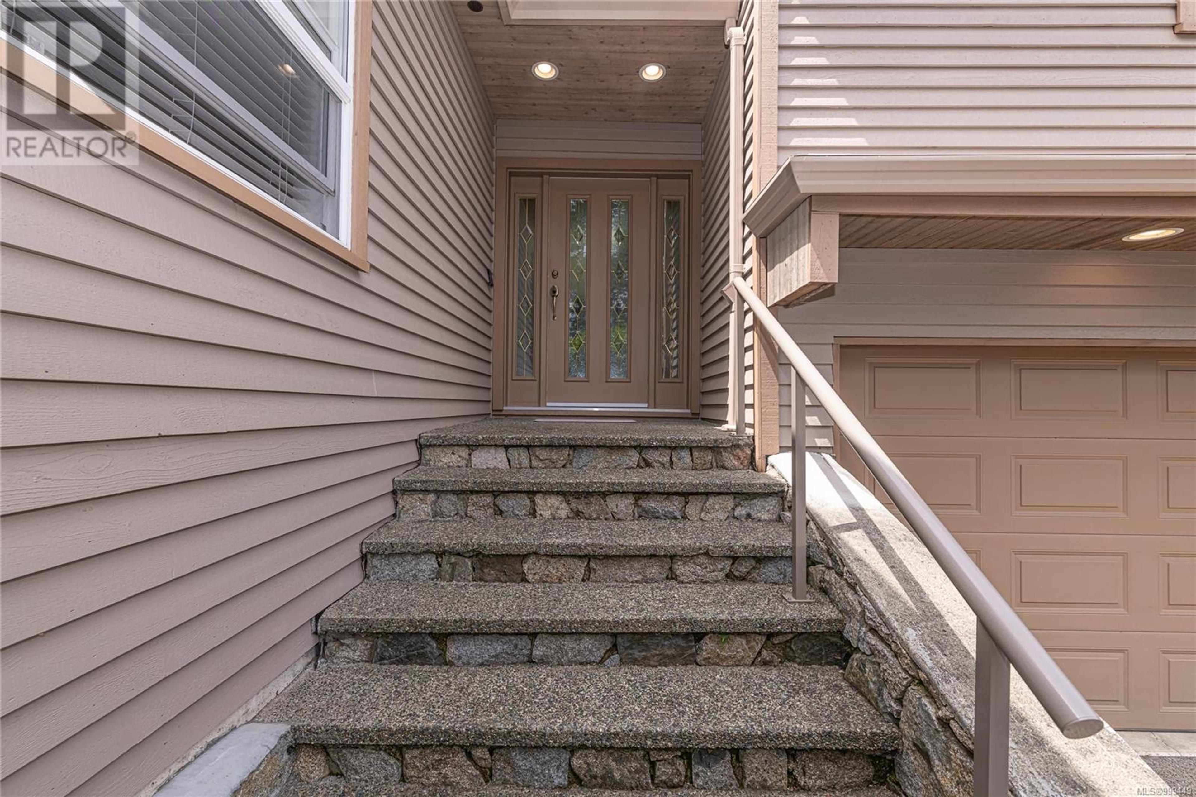 5300 MYNABIRD LANE - Image 43