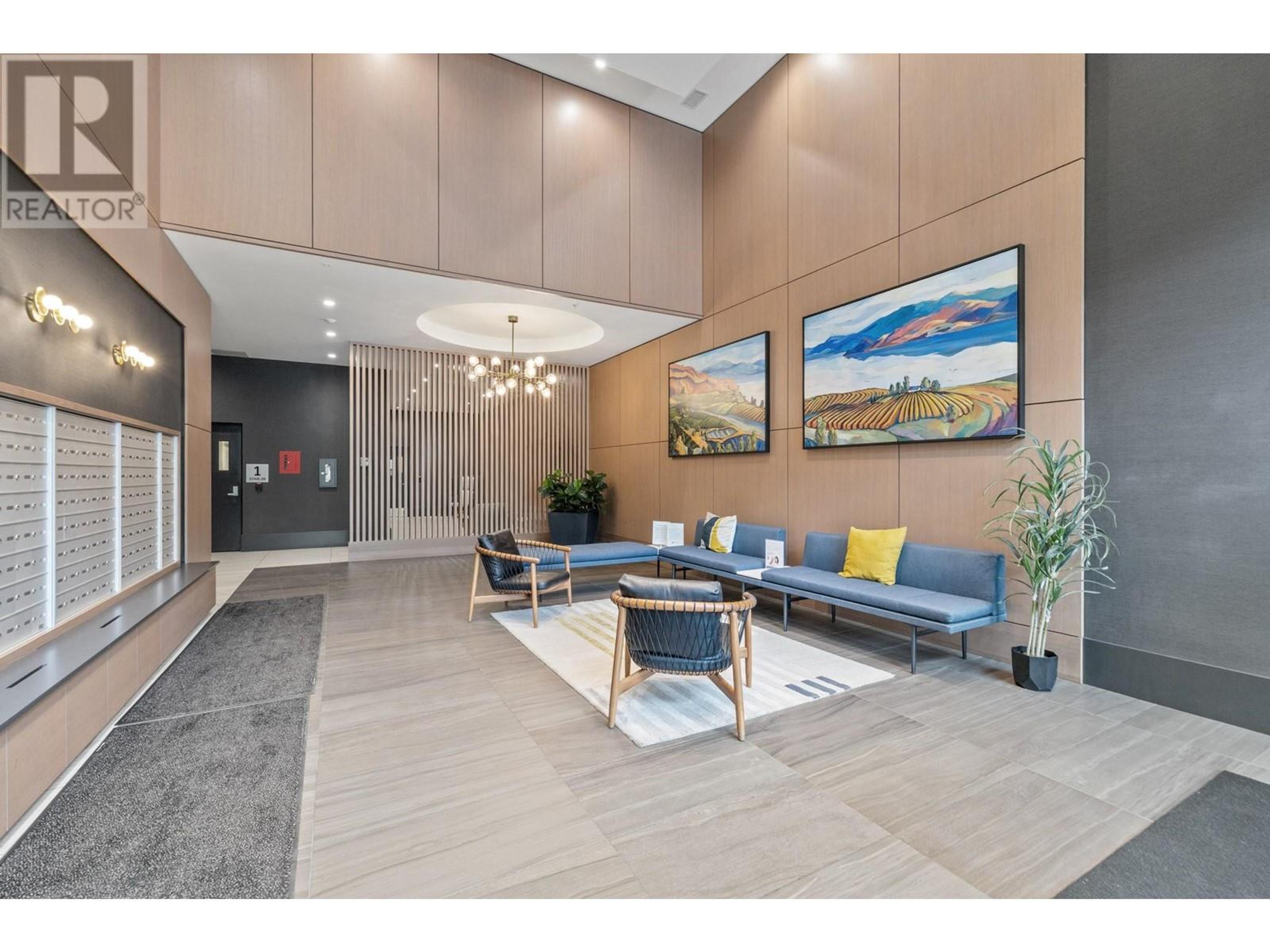 #704 1181 SUNSET DRIVE - Image 33