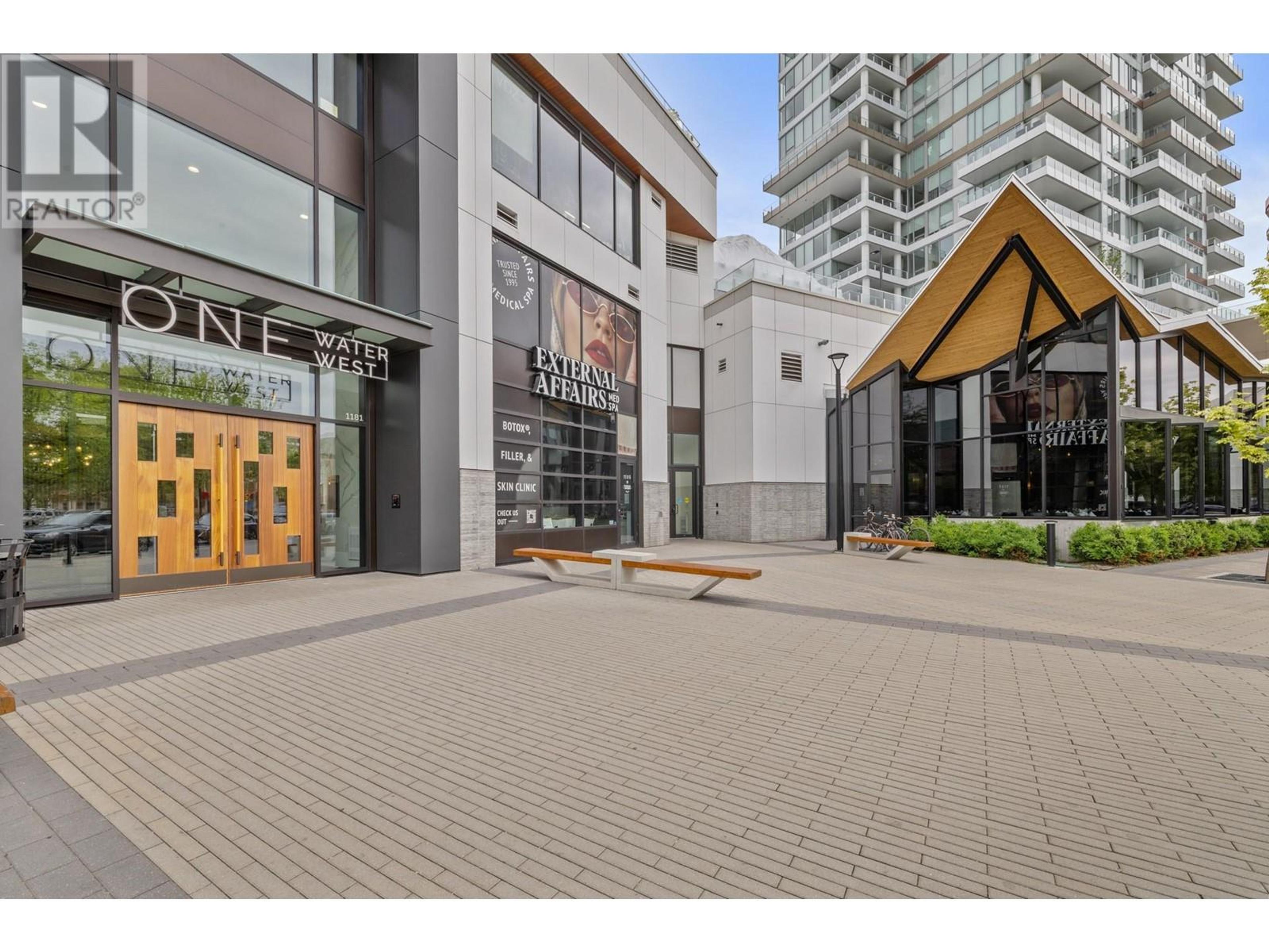 #704 1181 SUNSET DRIVE - Image 35