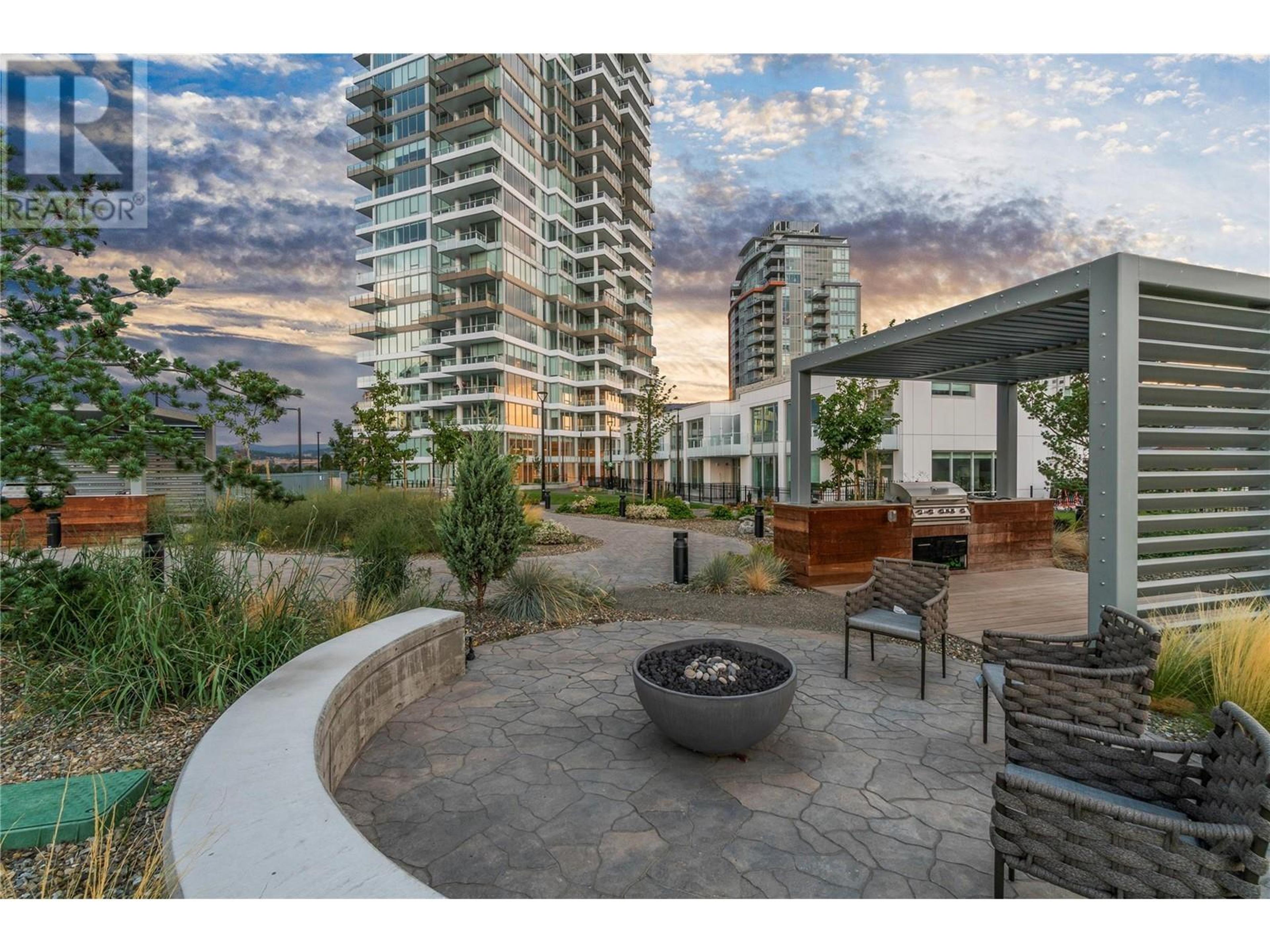 #704 1181 SUNSET DRIVE - Image 48