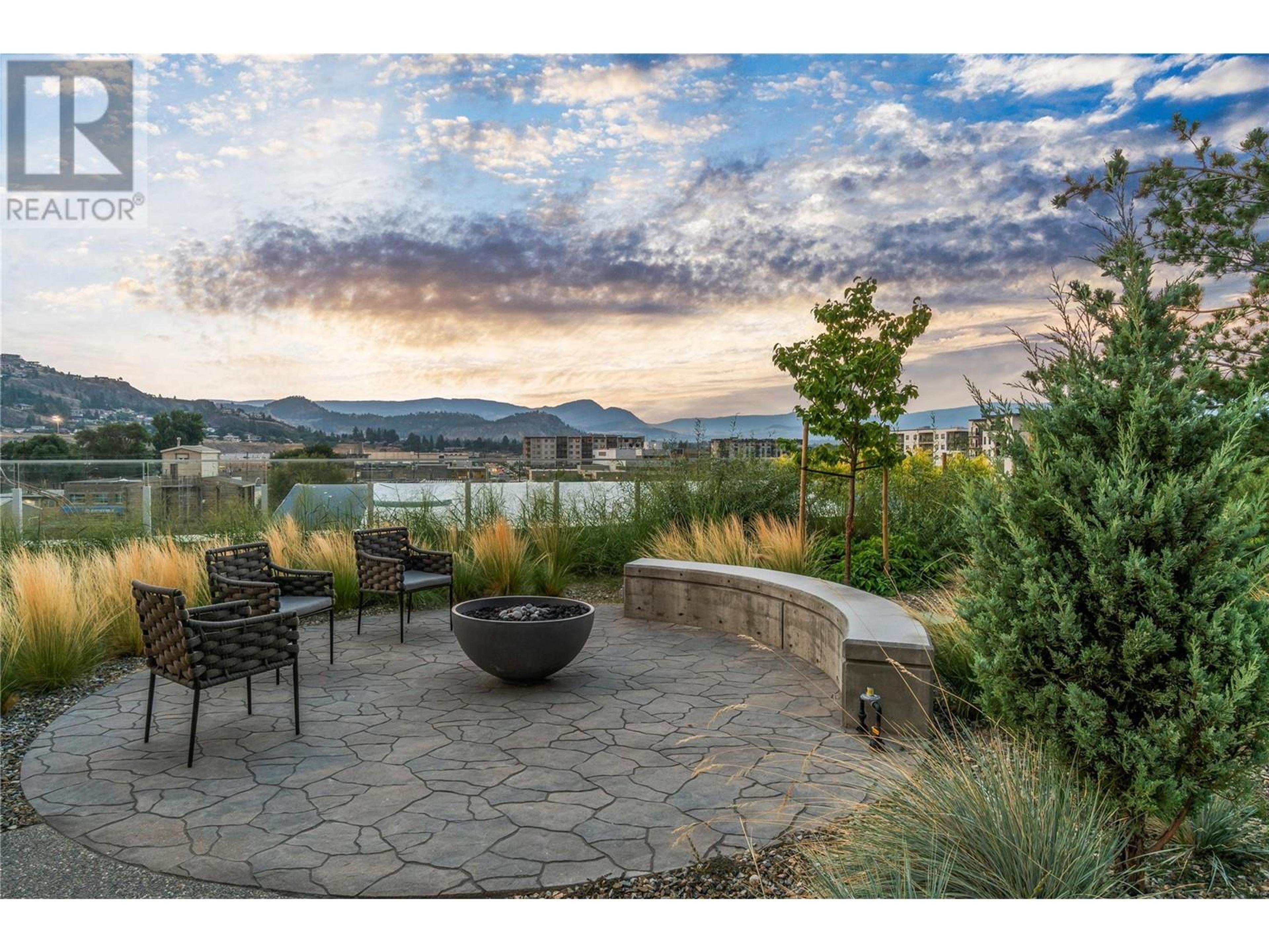 #704 1181 SUNSET DRIVE - Image 46