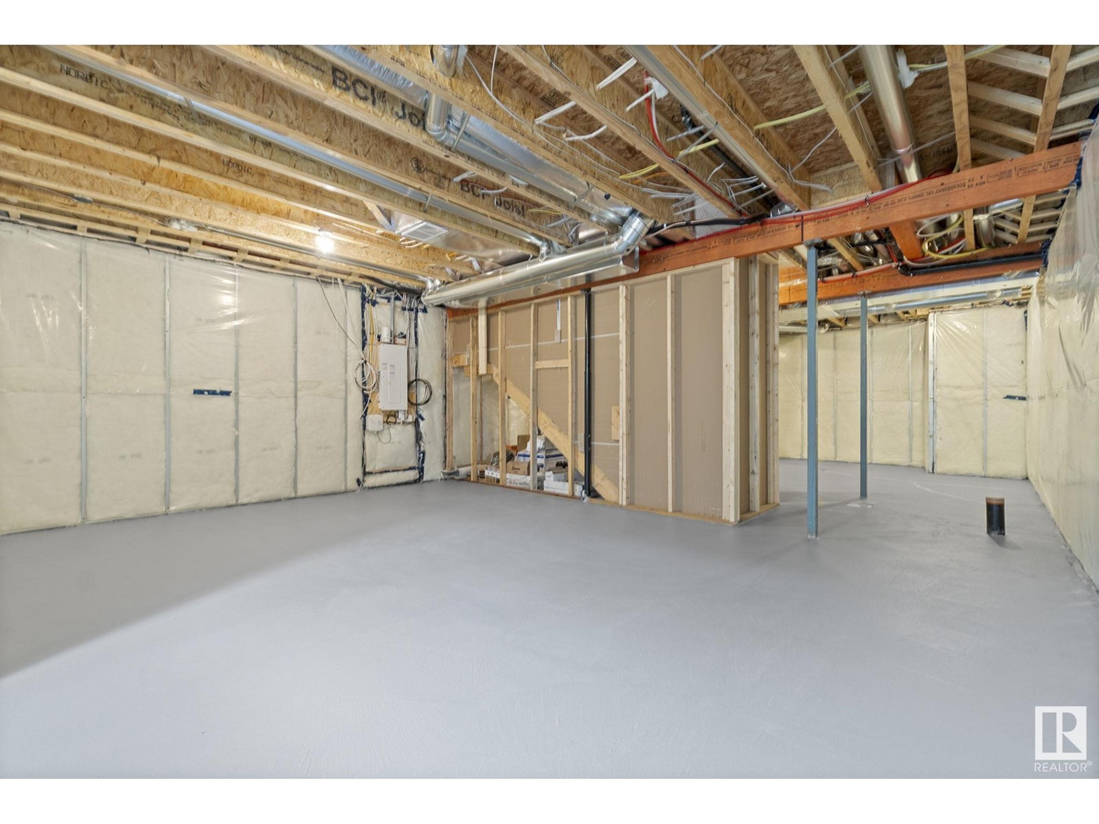 103 DANSEREAU WY - Image 46