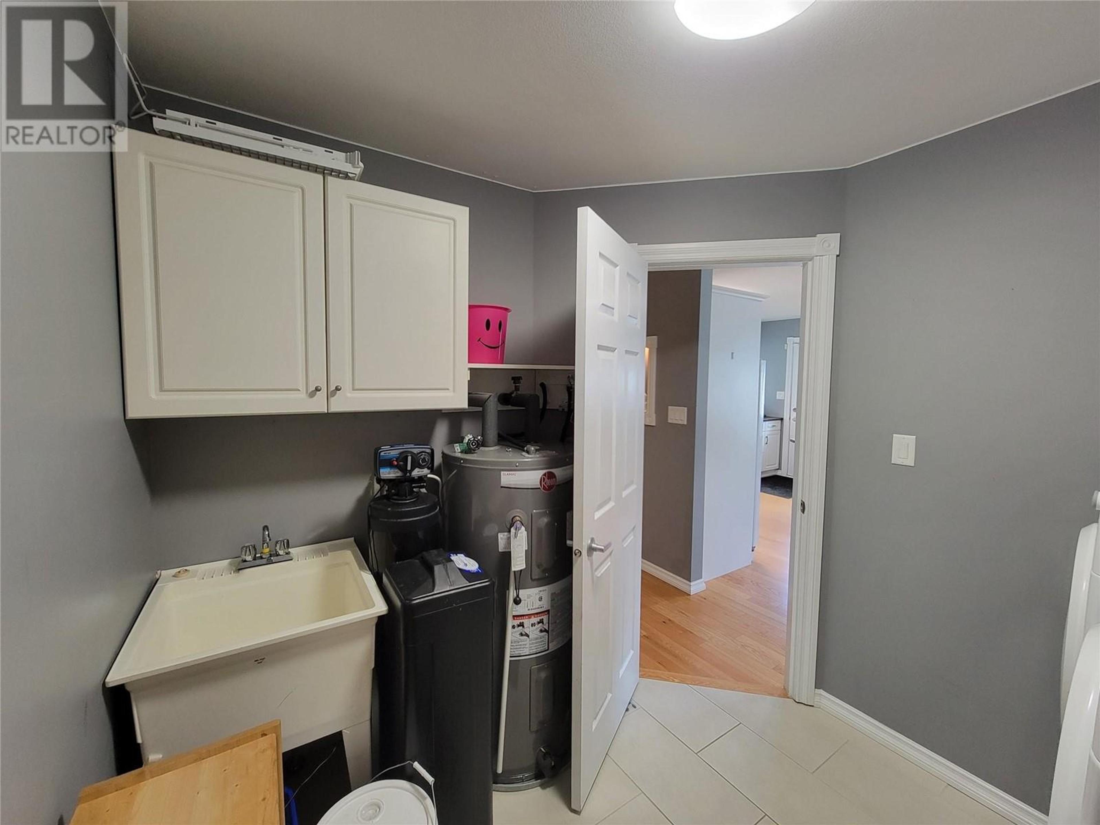 602 10TH AVENUE - Image 21