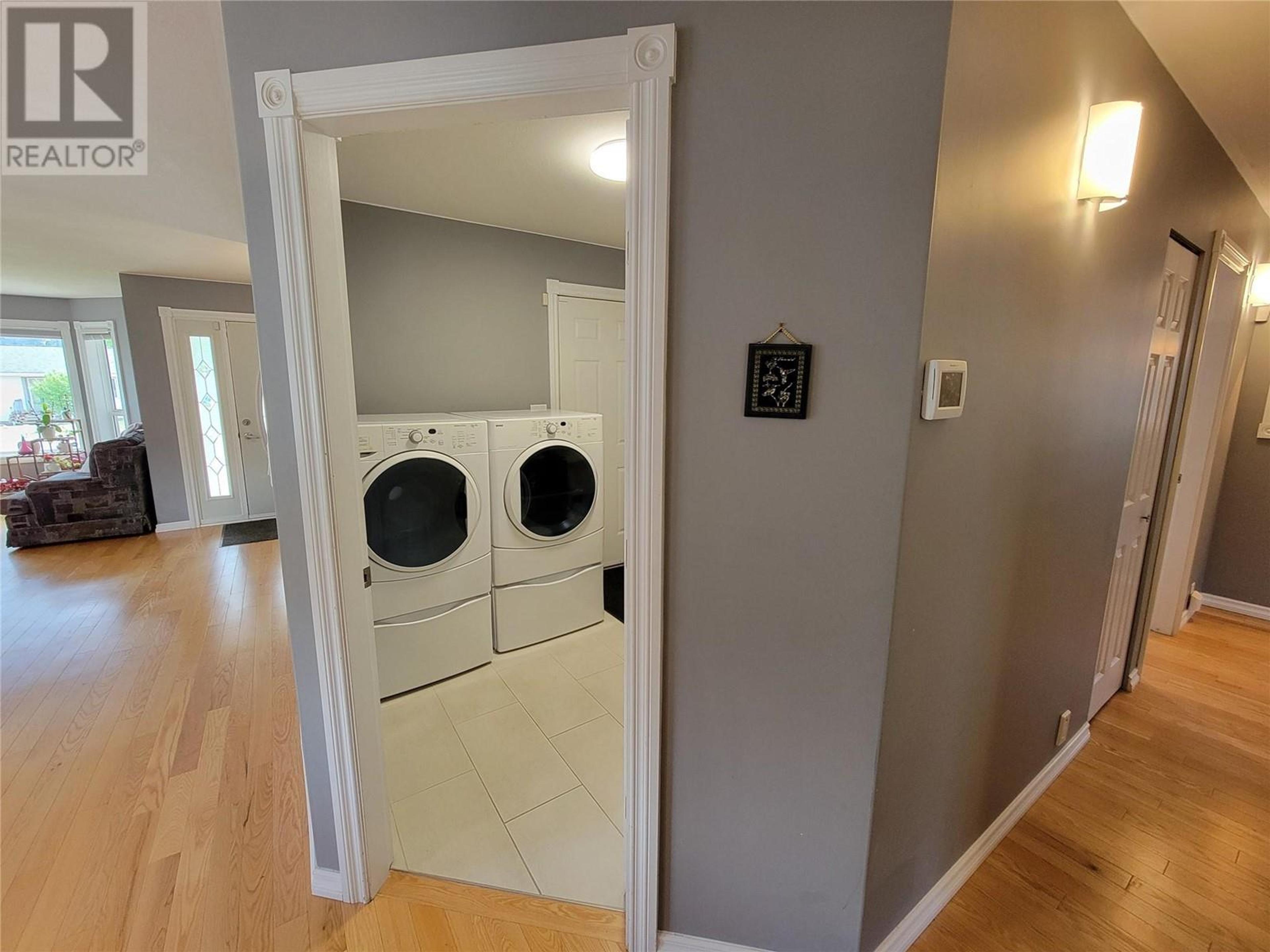 602 10TH AVENUE - Image 19