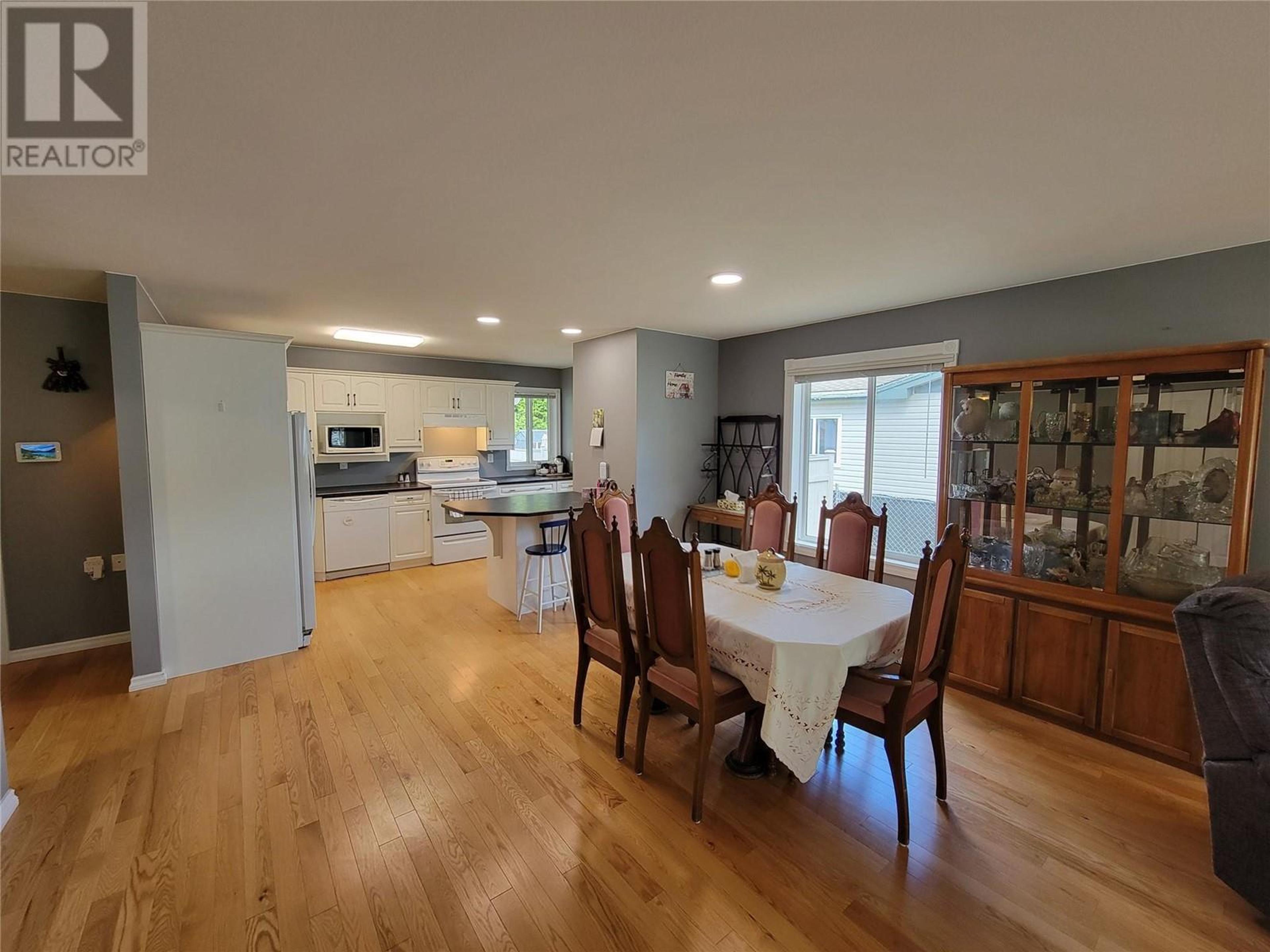 602 10TH AVENUE - Image 13