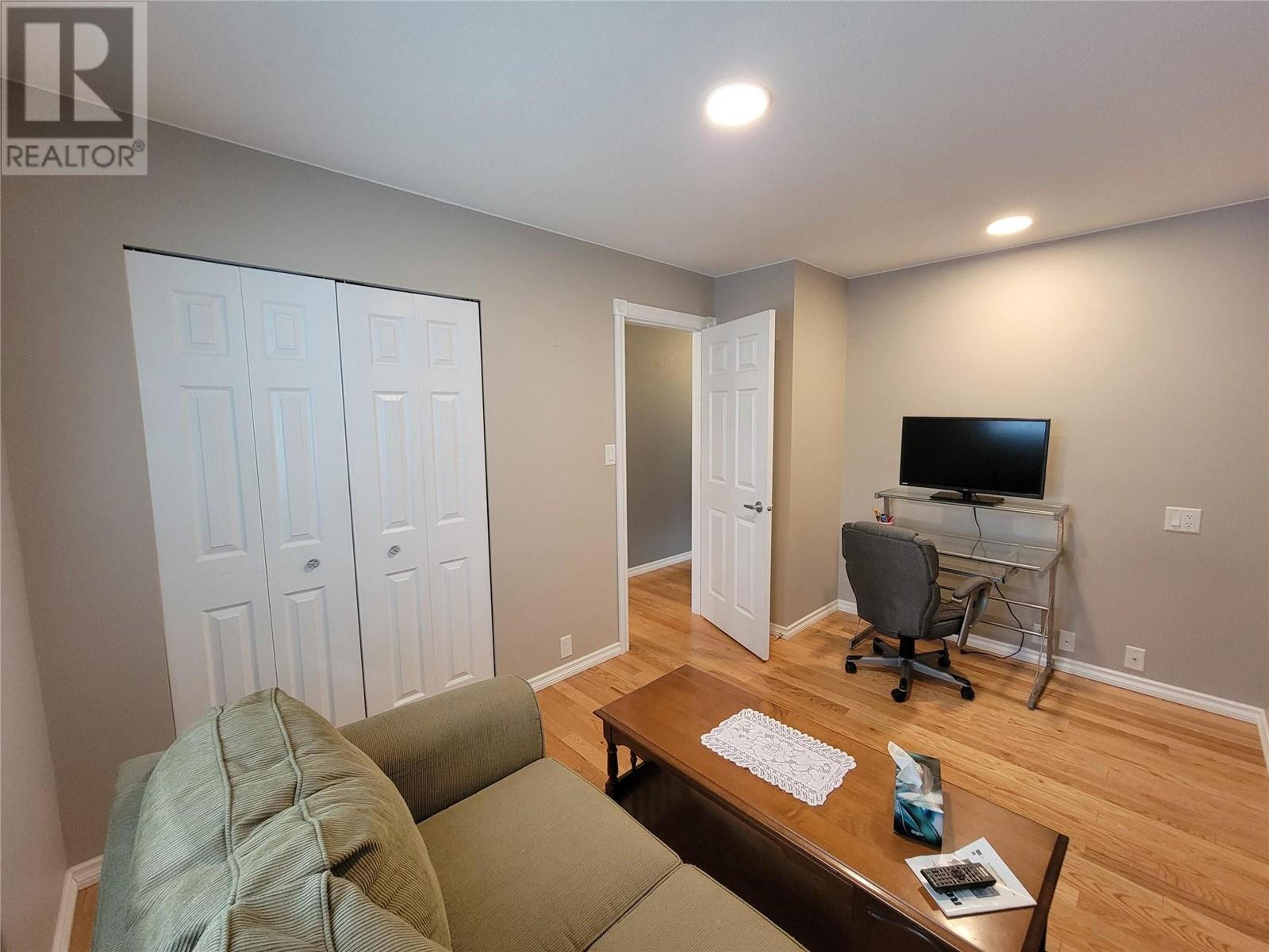 602 10TH AVENUE - Image 28