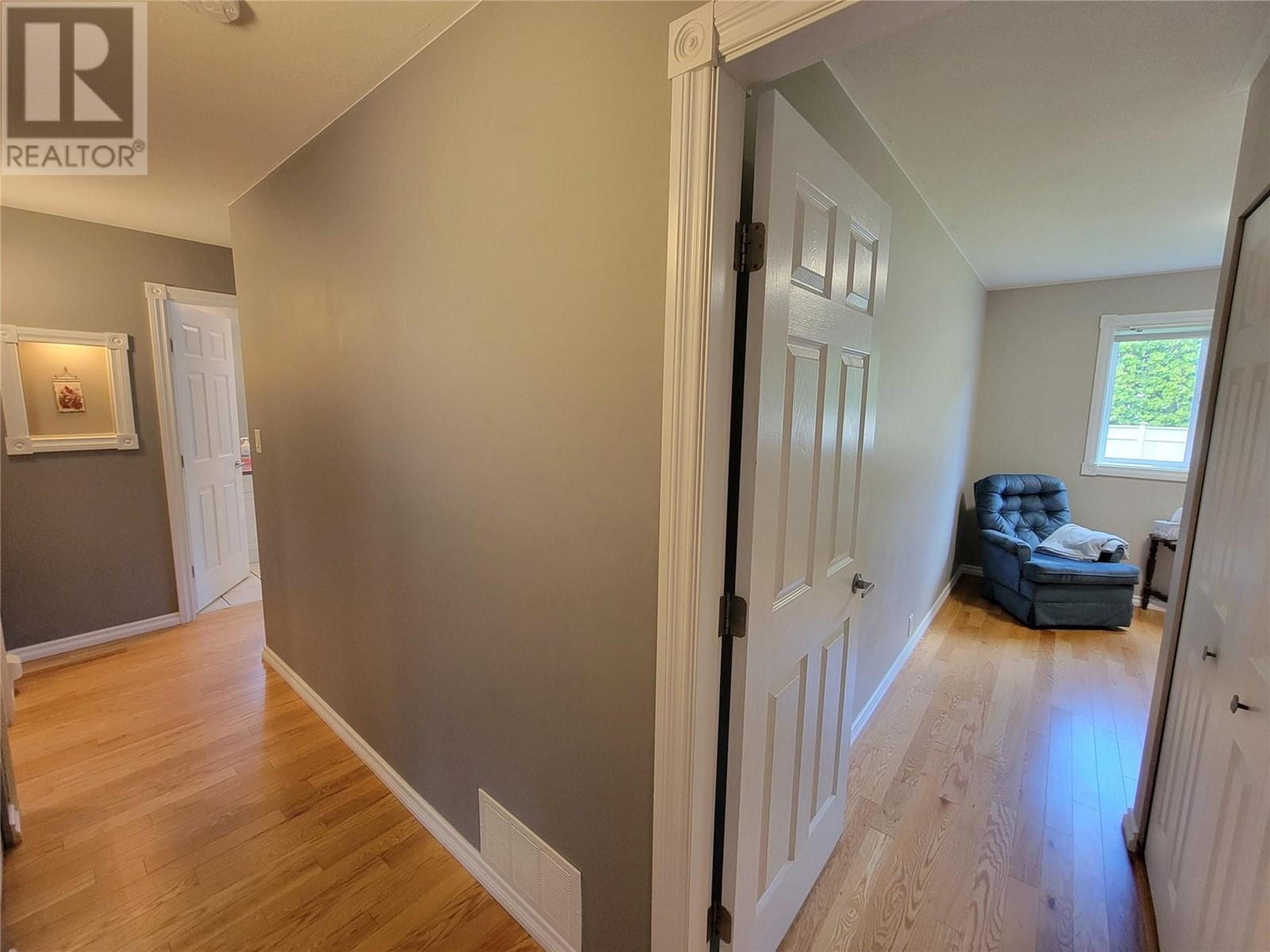 602 10TH AVENUE - Image 22