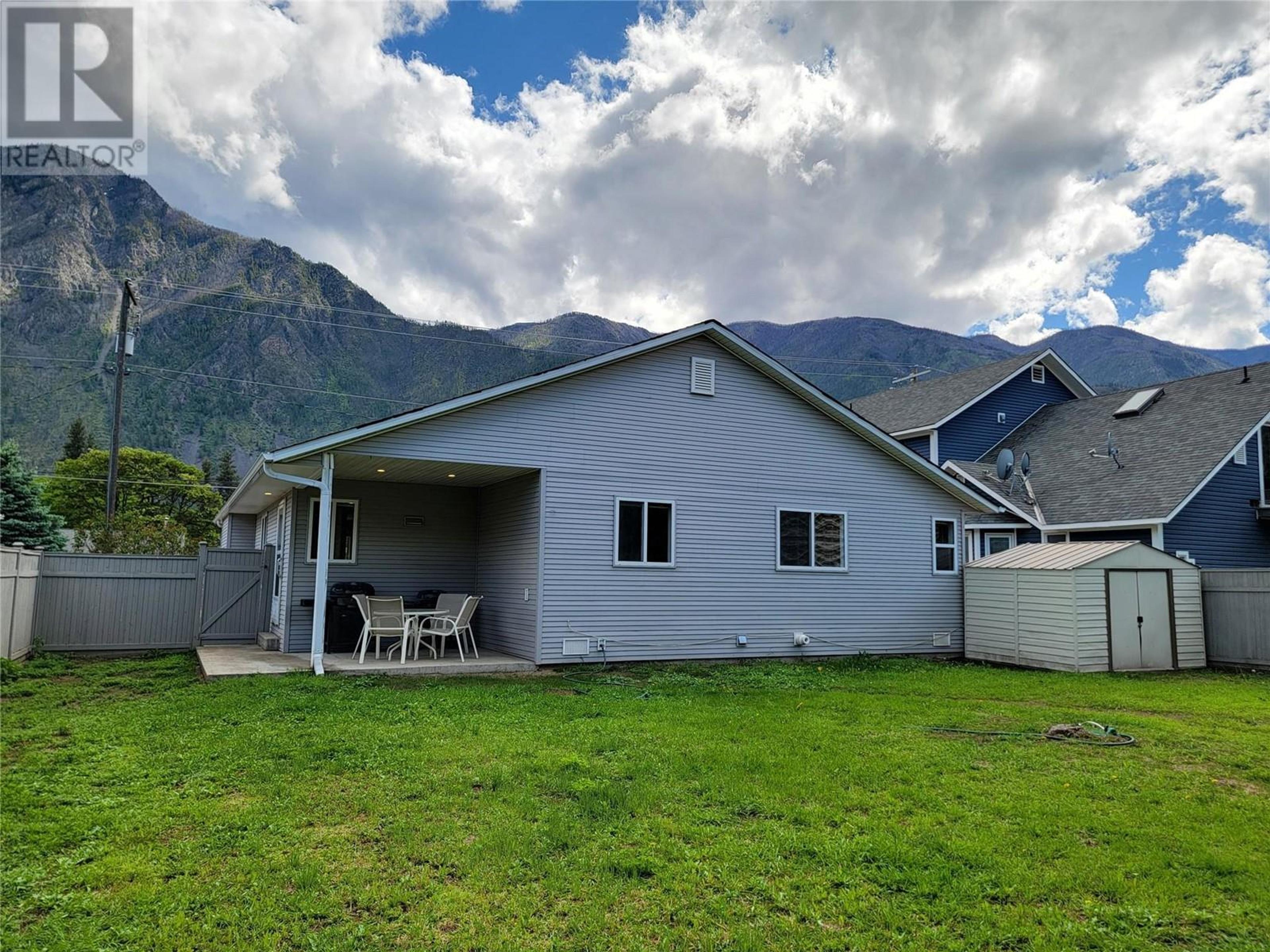 602 10TH AVENUE - Image 4