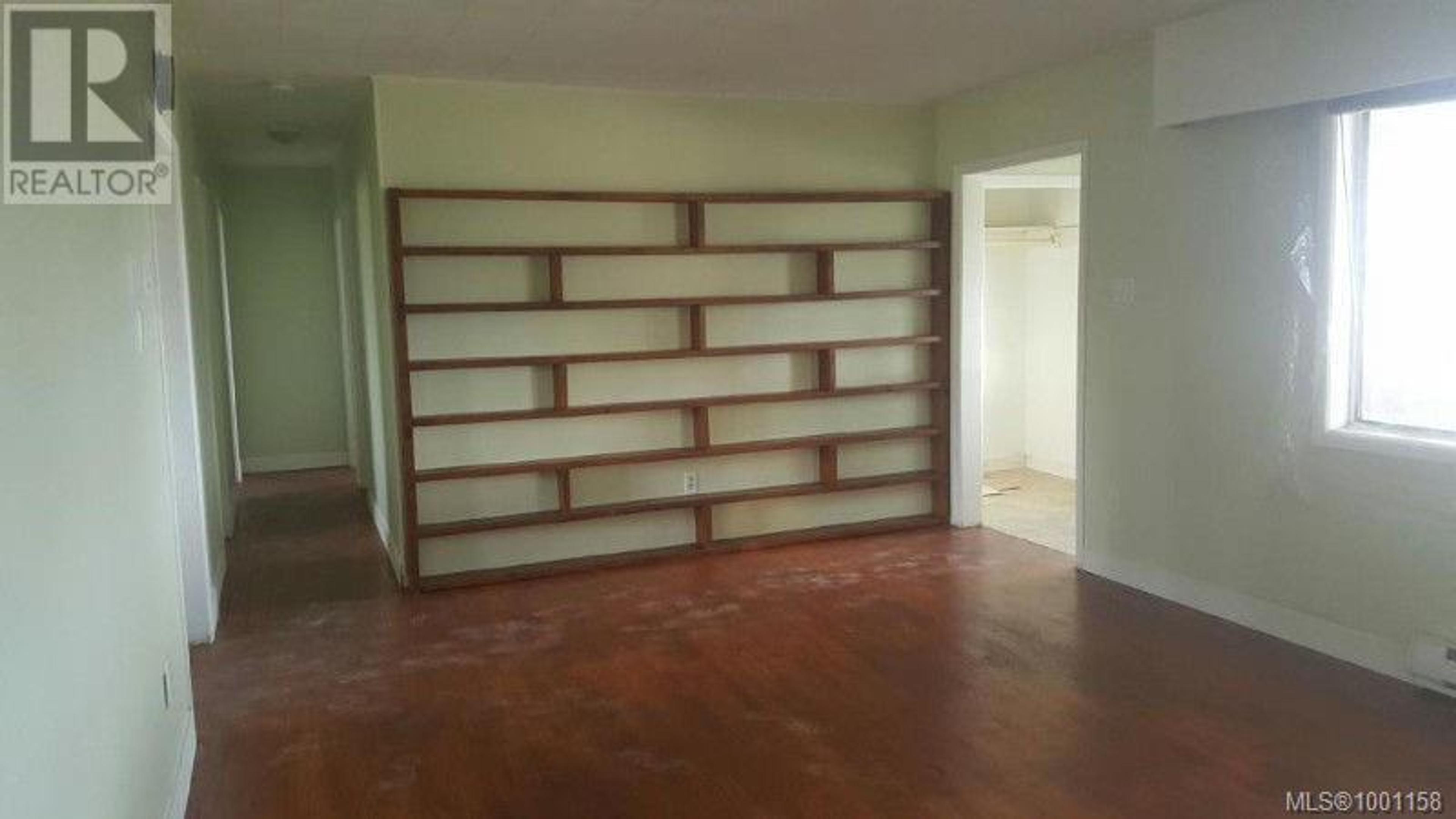 308 HAREWOOD RD - Image 23