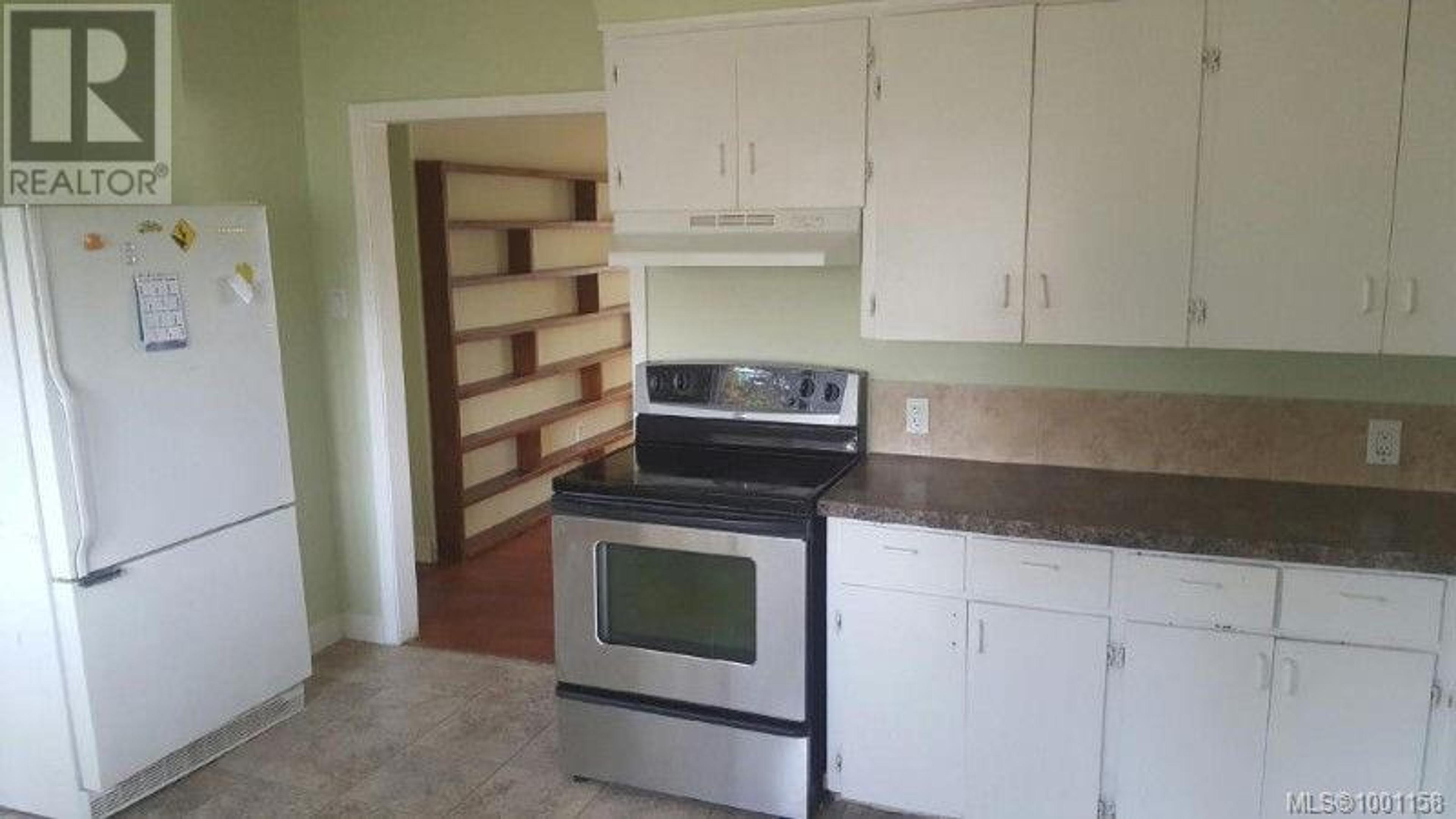 308 HAREWOOD RD - Image 25