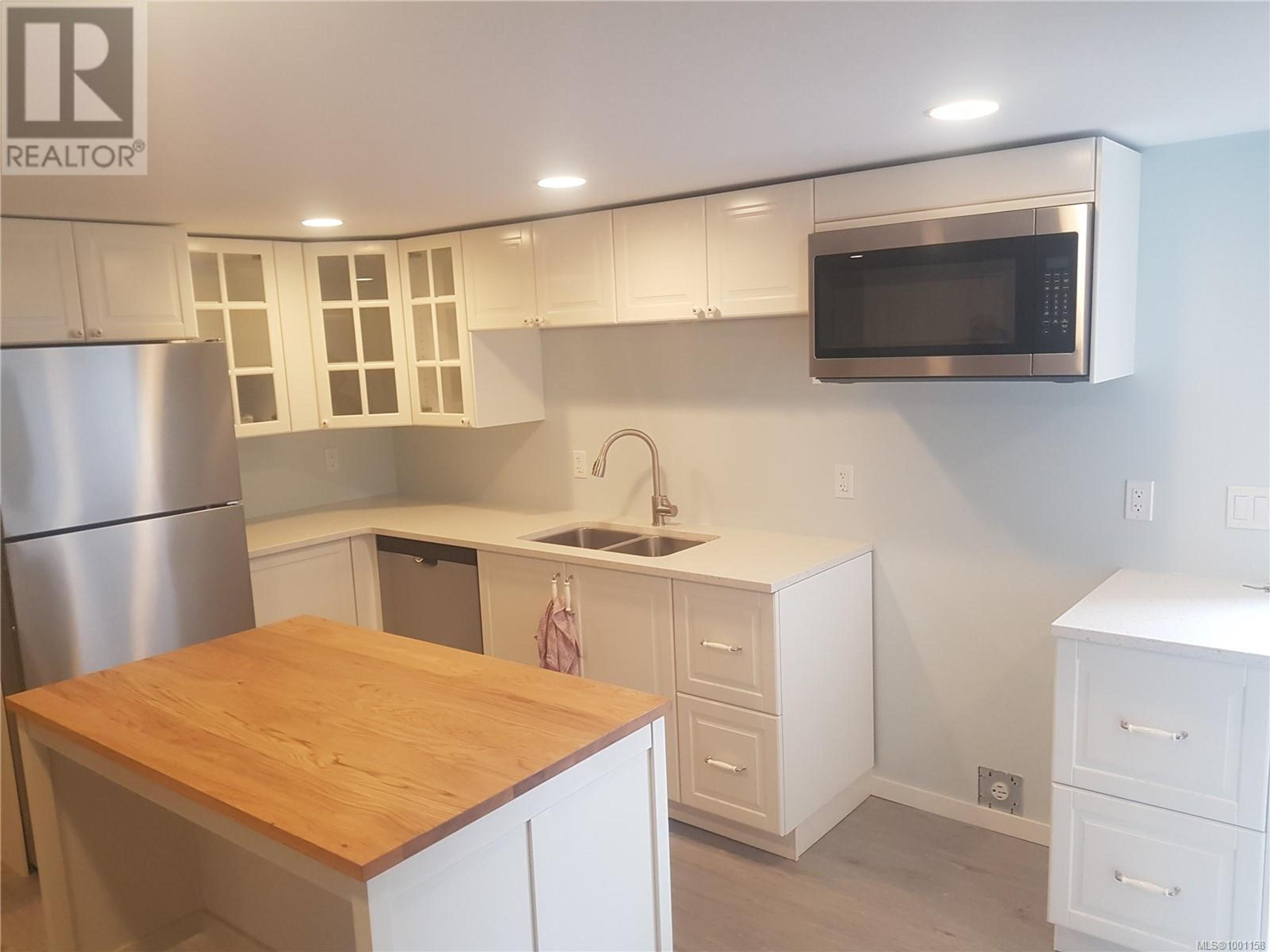 308 HAREWOOD RD - Image 14