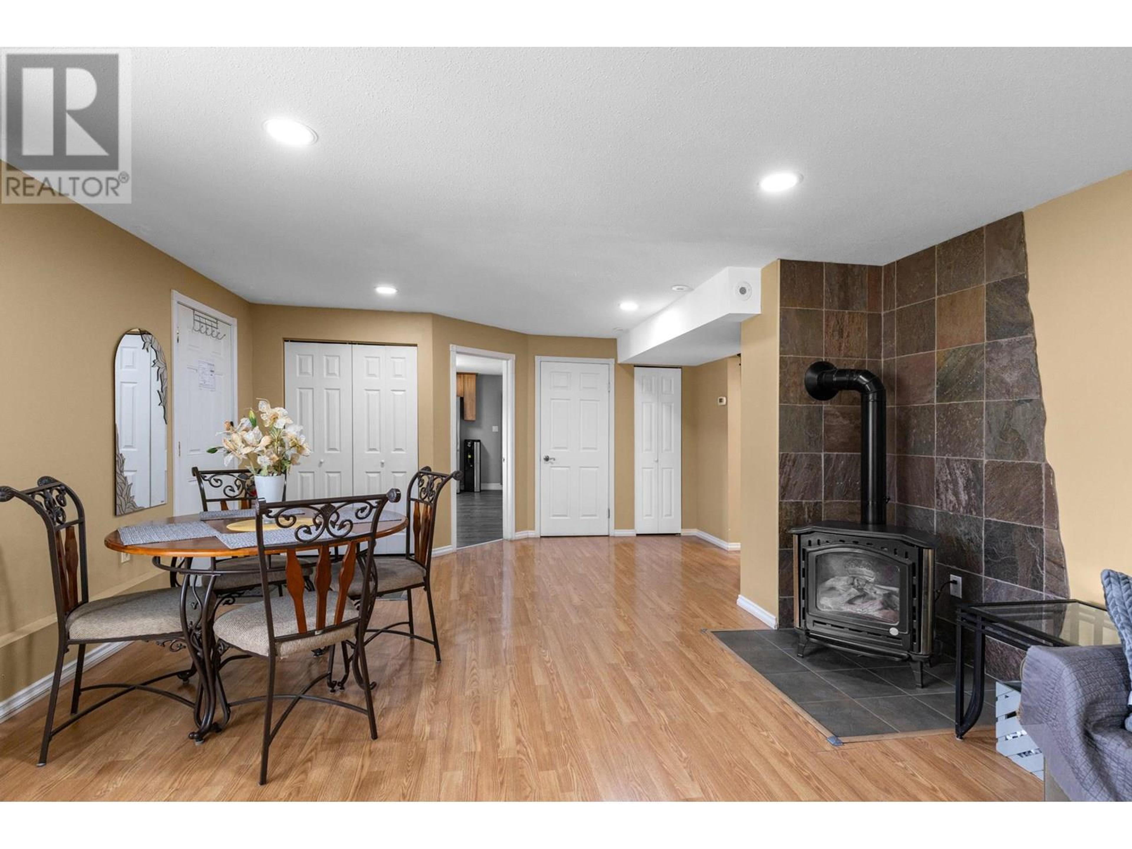 5585 REID ROAD - Image 64