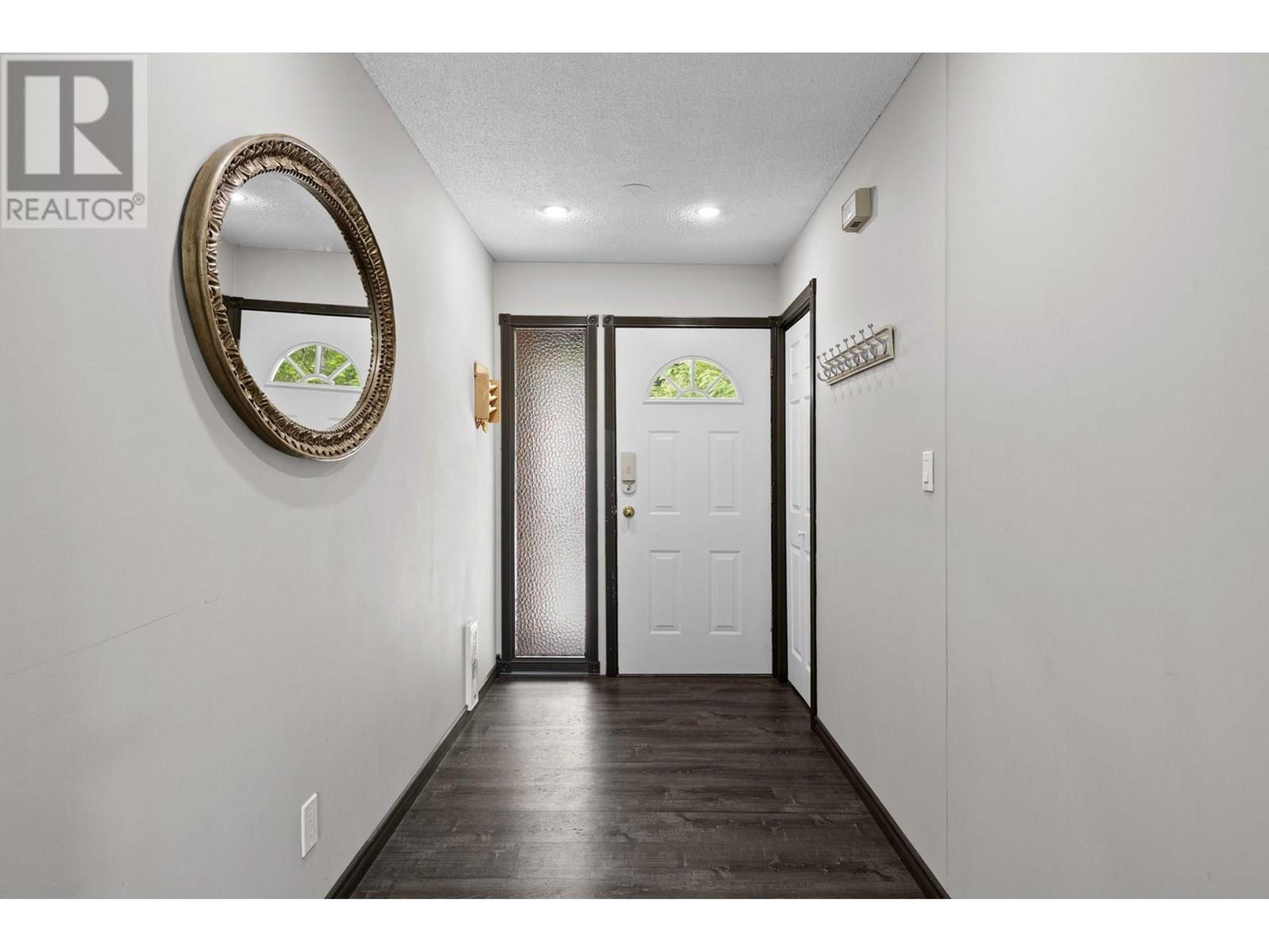 5585 REID ROAD - Image 45