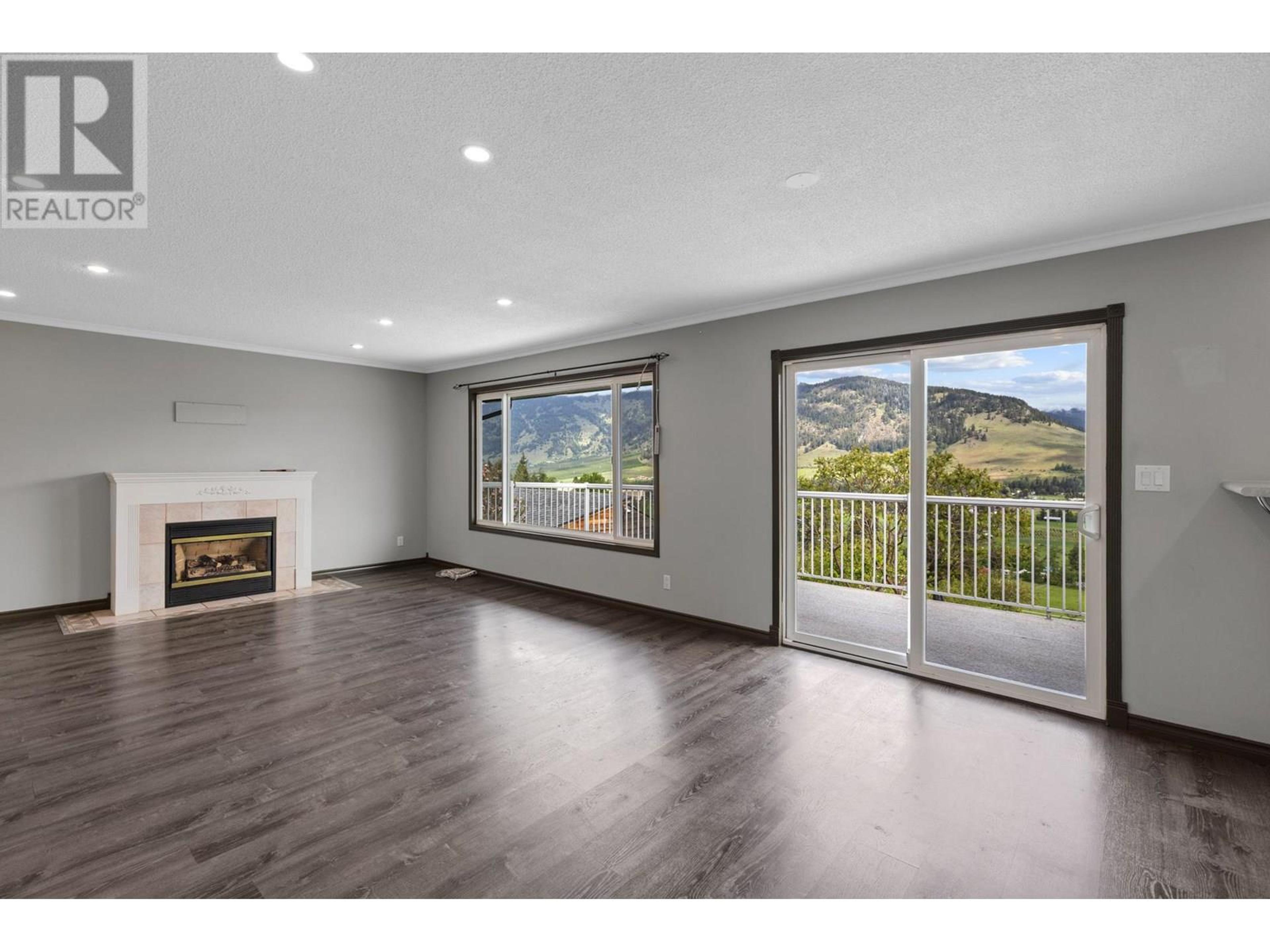 5585 REID ROAD - Image 52