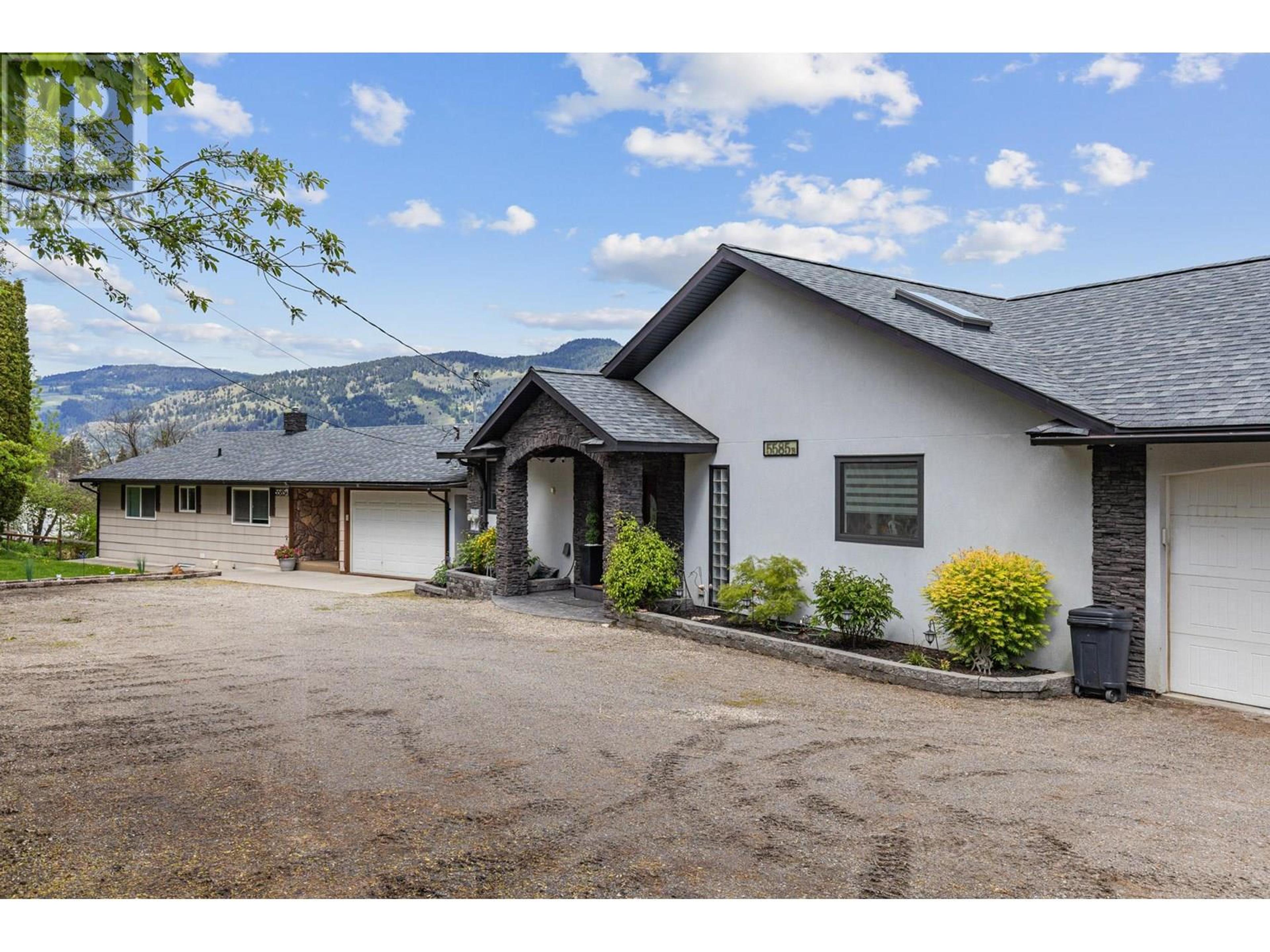 5585 REID ROAD - Image 5