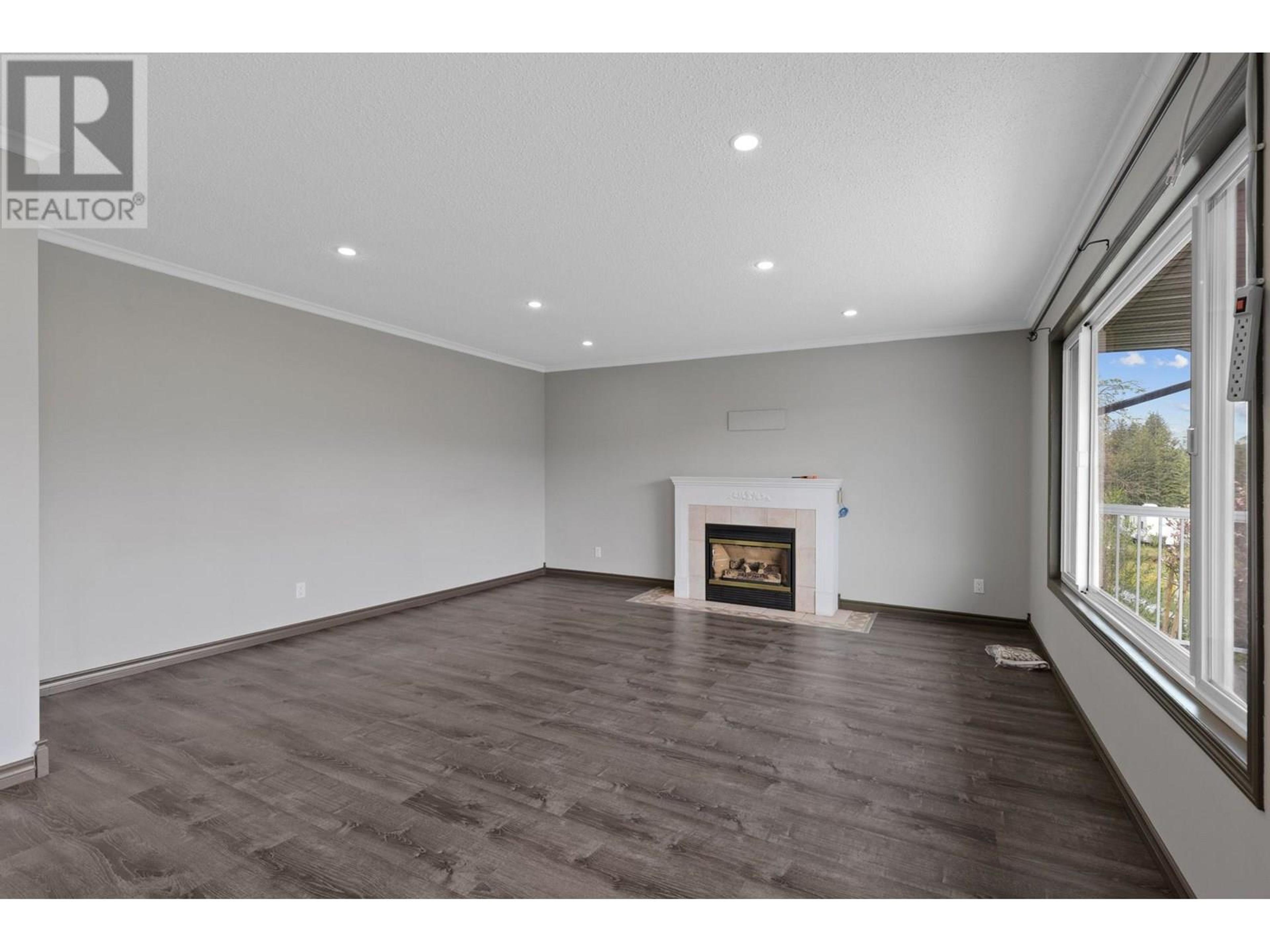 5585 REID ROAD - Image 53