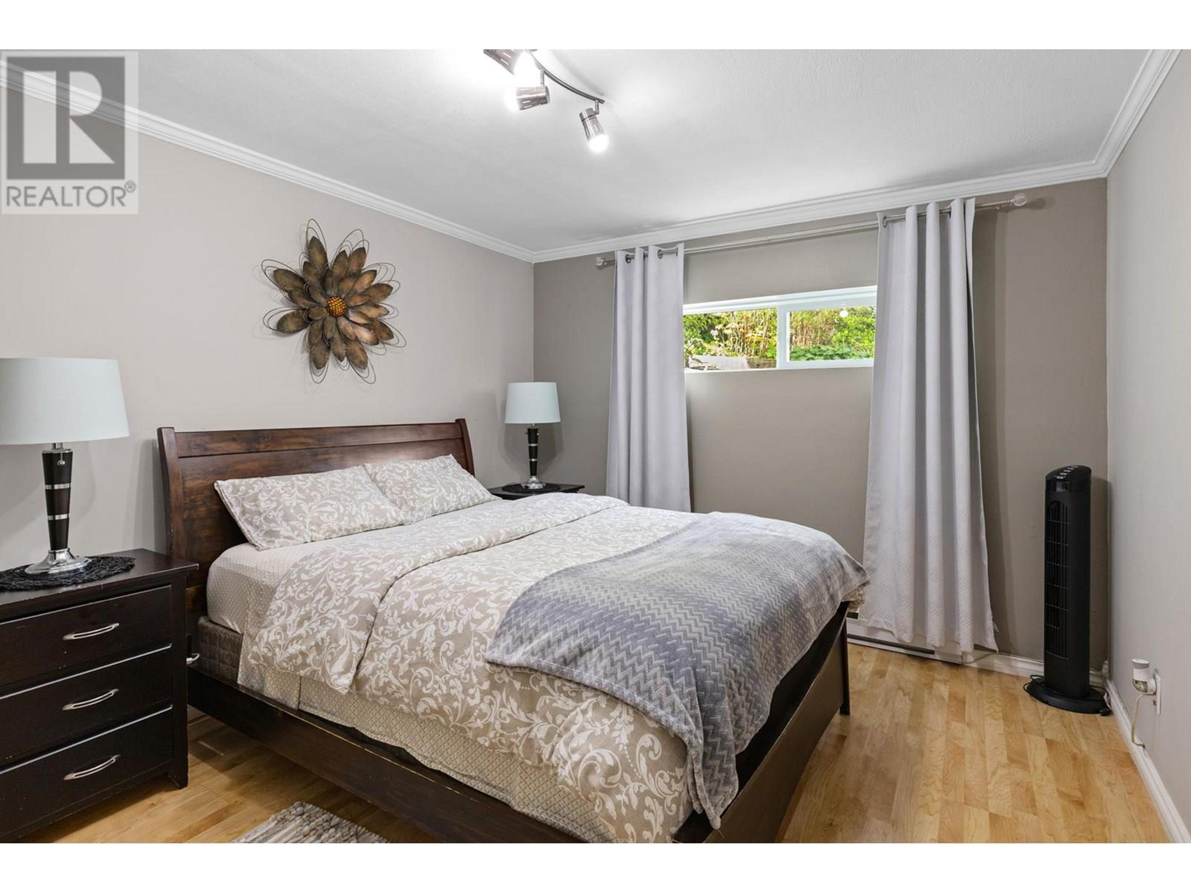 5585 REID ROAD - Image 74