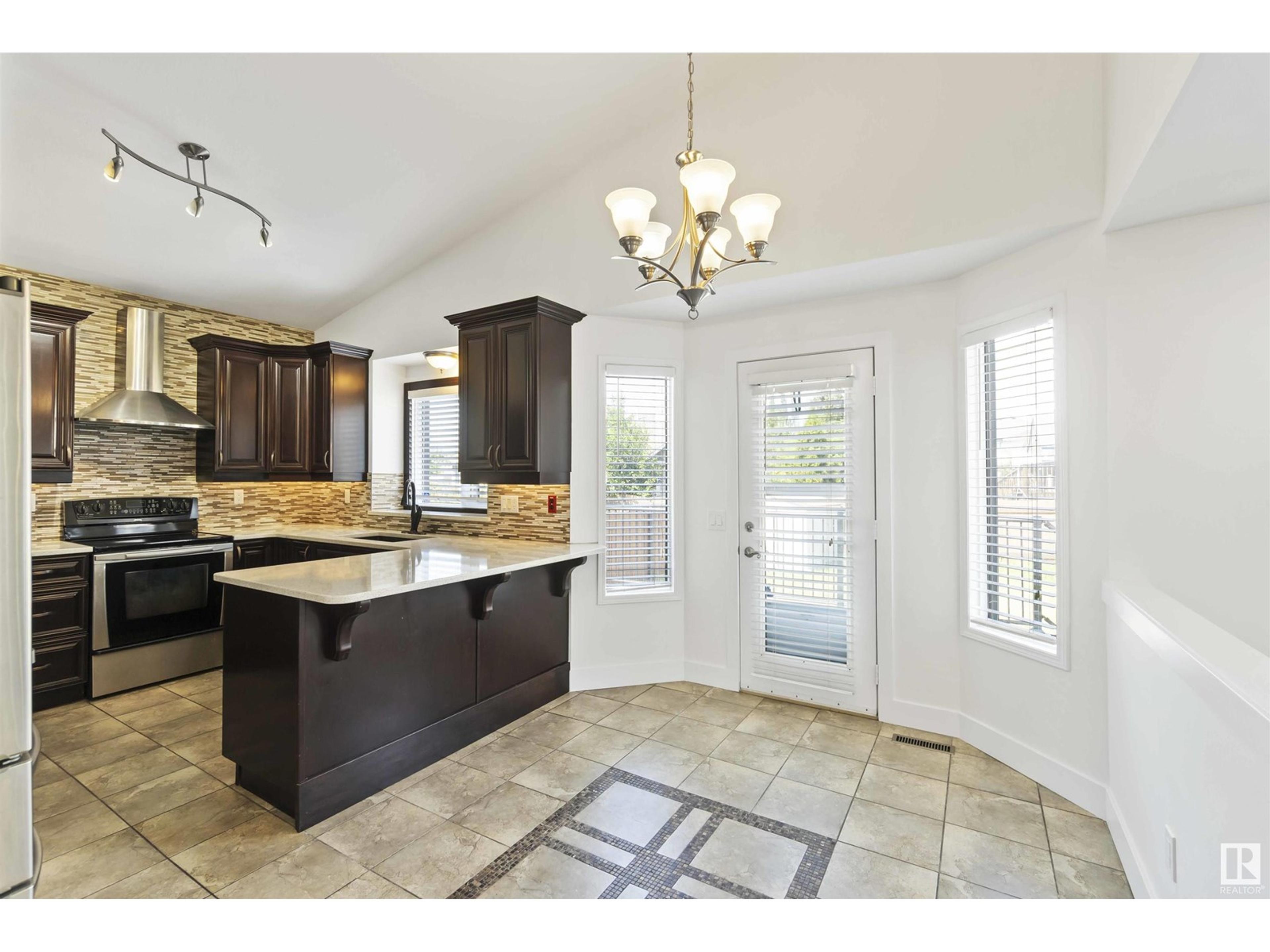31 DEER RIDGE DR - Image 15