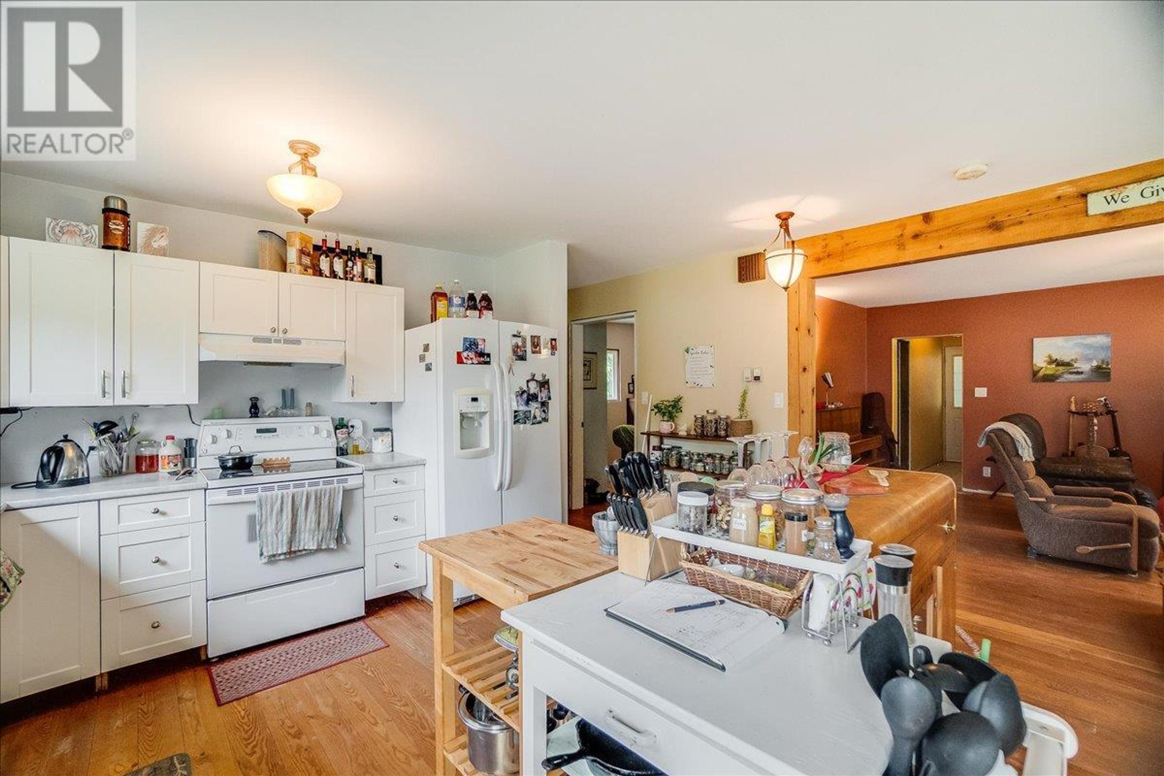 3814 PASSMORE UPPER ROAD - Image 4