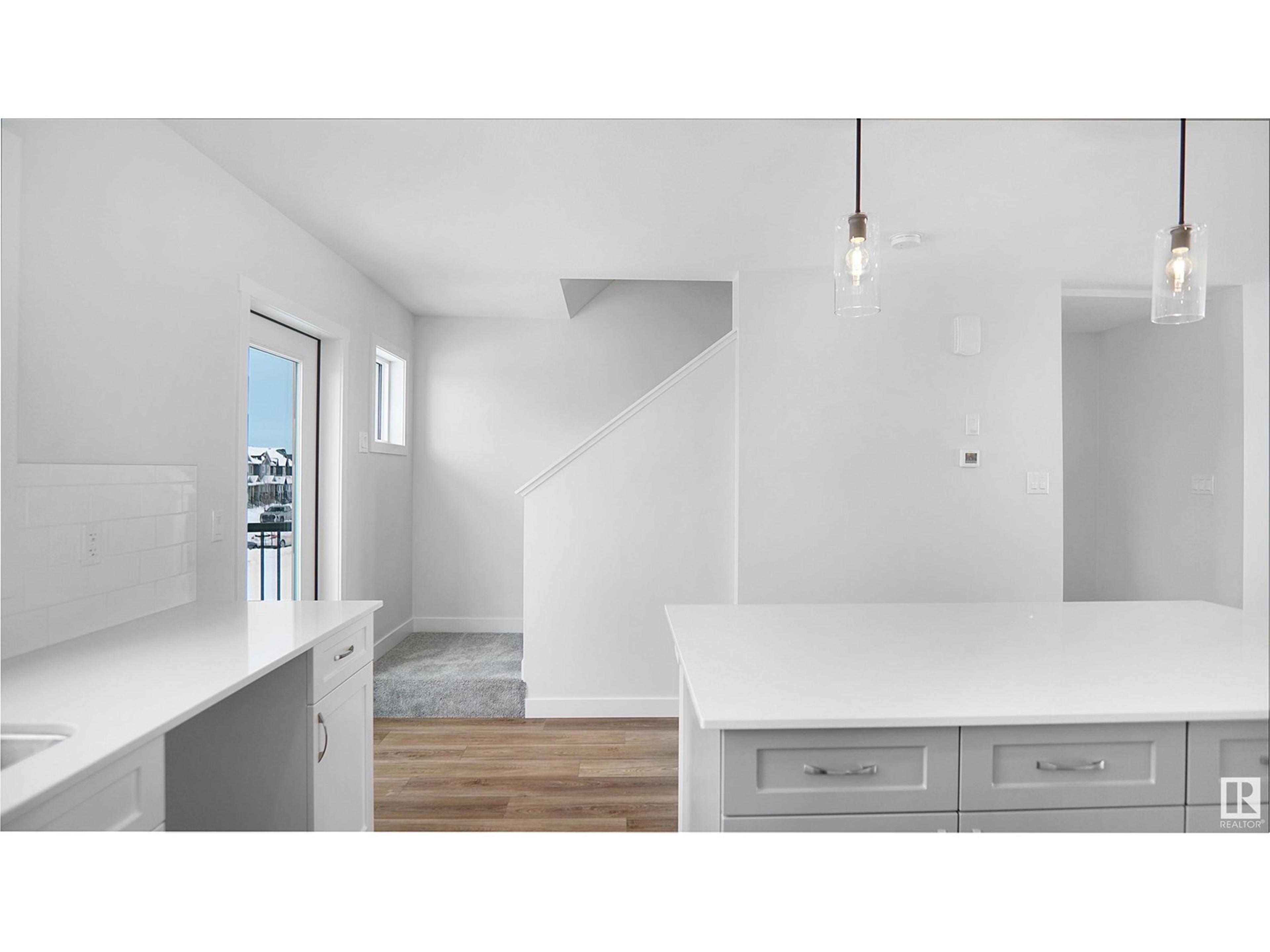 13137 214 ST NW - Image 13