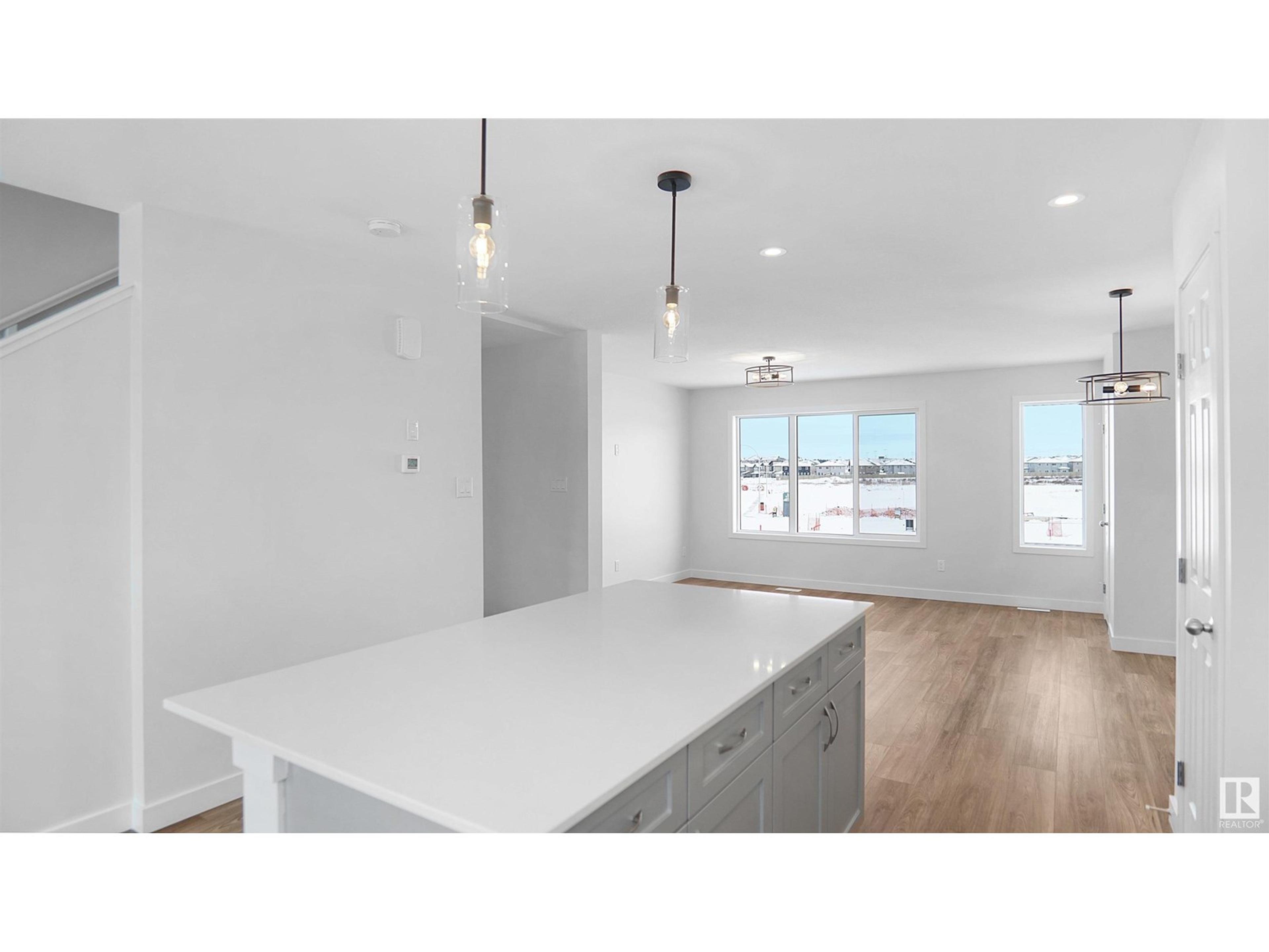 13137 214 ST NW - Image 14