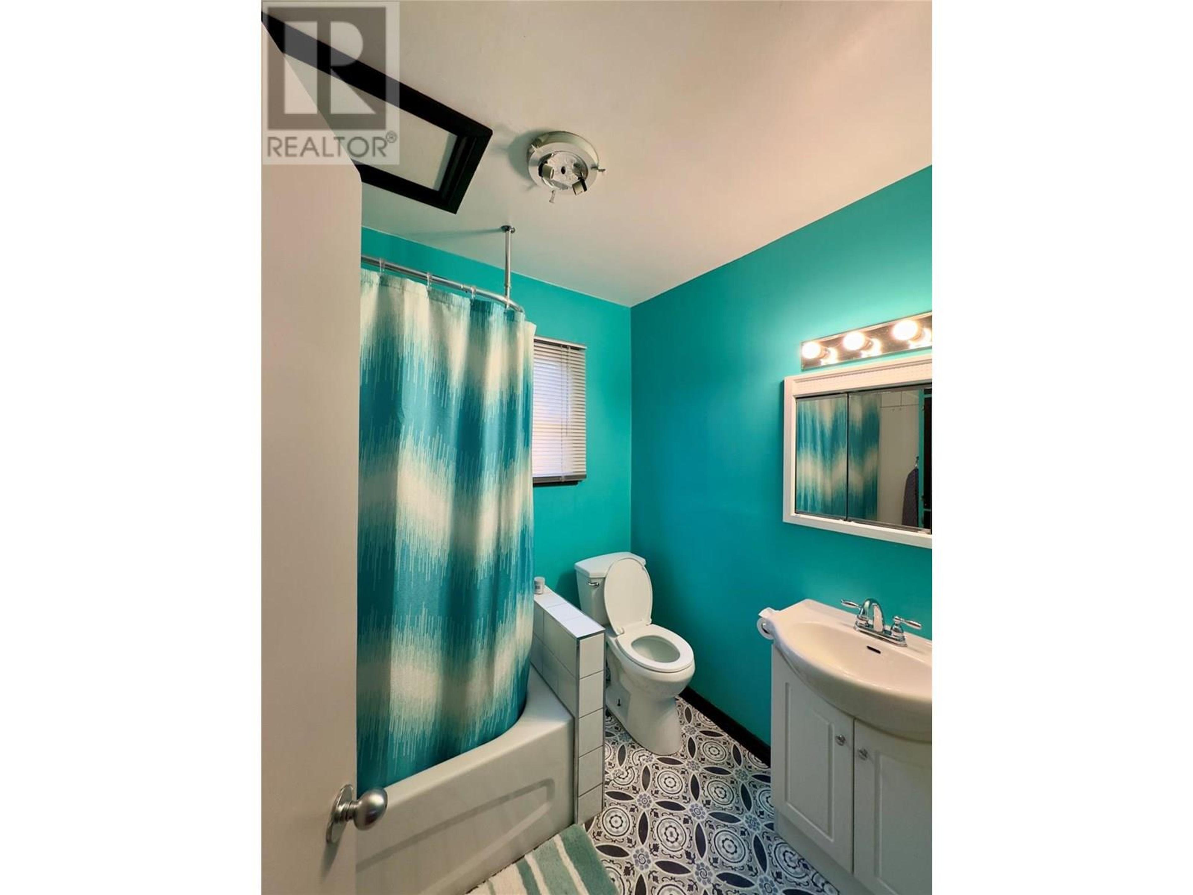 11604 10 STREET - Image 11