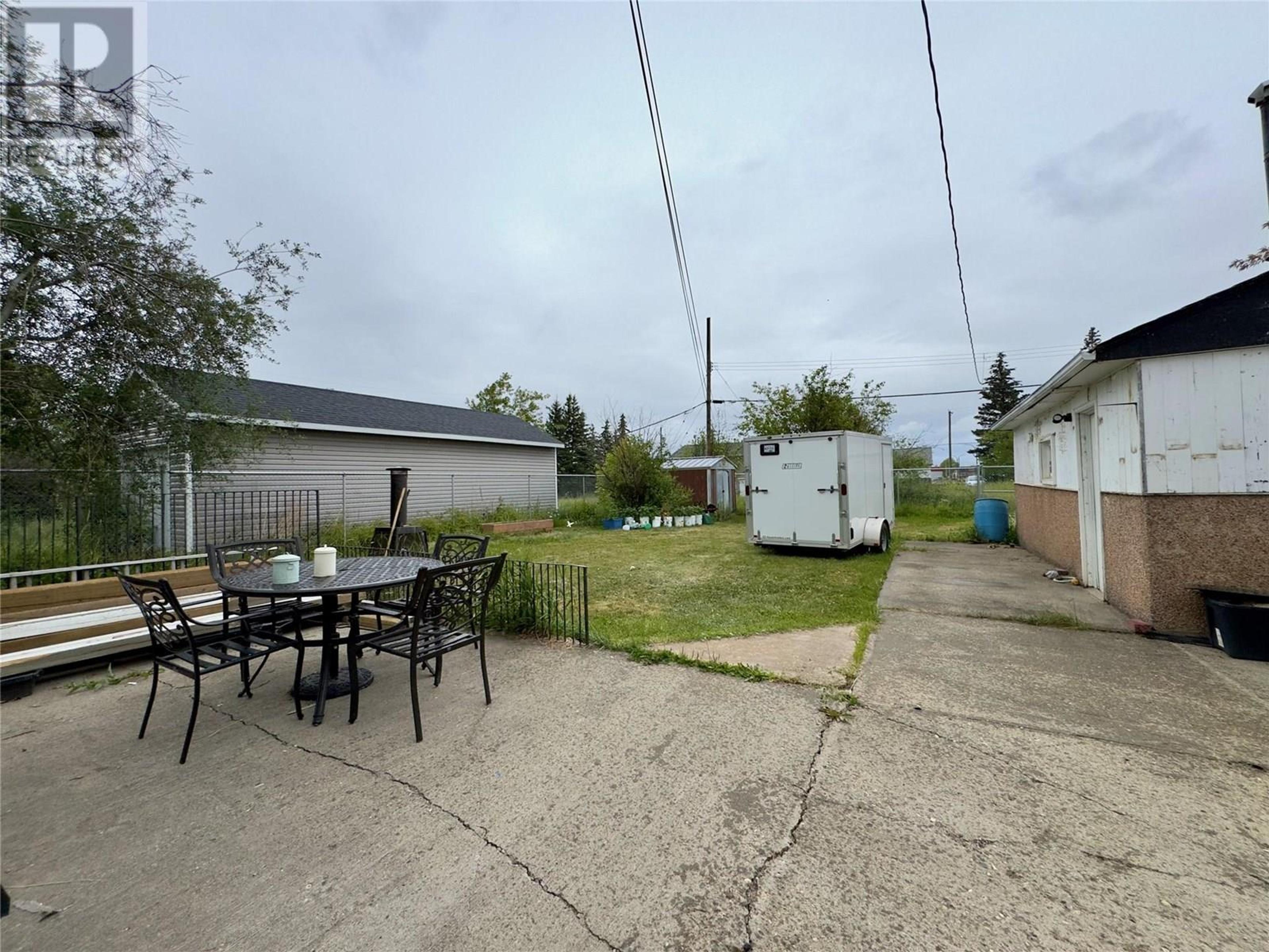 11604 10 STREET - Image 18