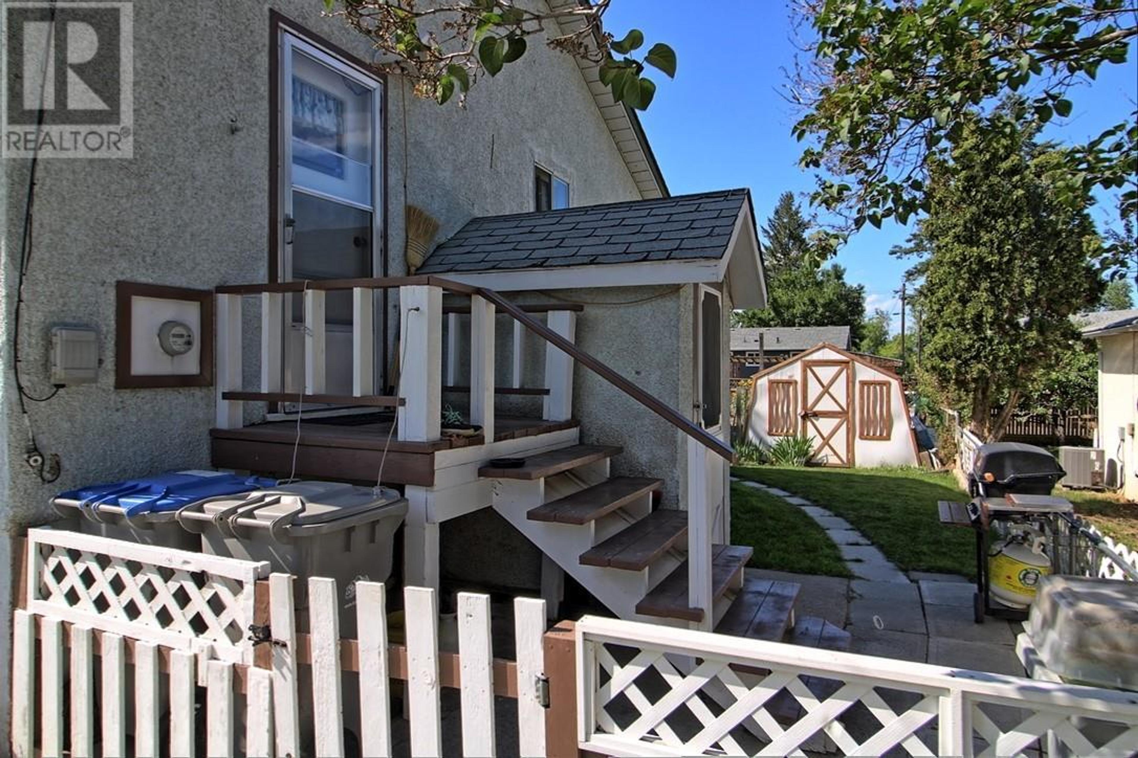 287 BIRCH AVENUE - Image 18
