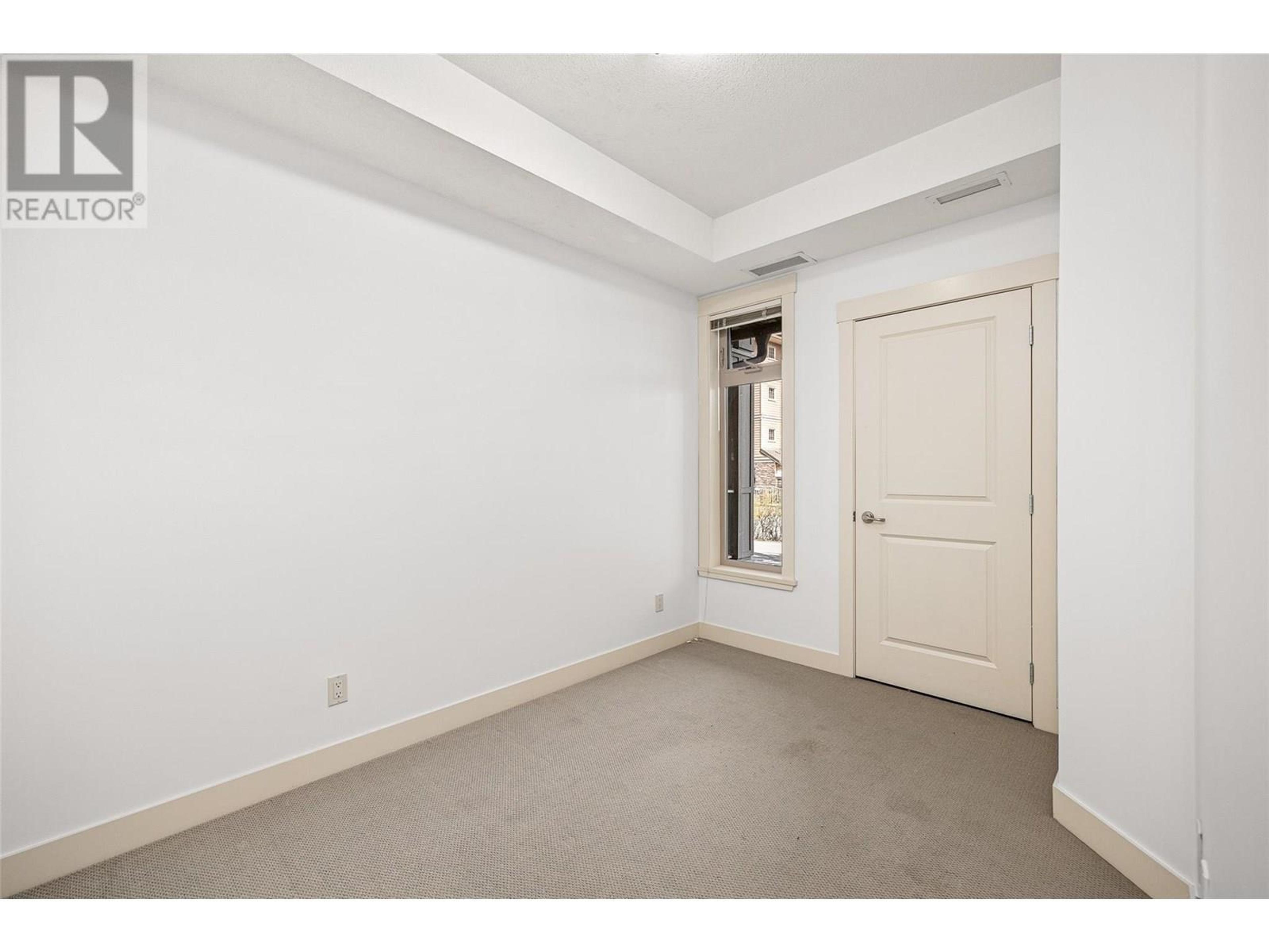 #215 3533 CARRINGTON ROAD - Image 30