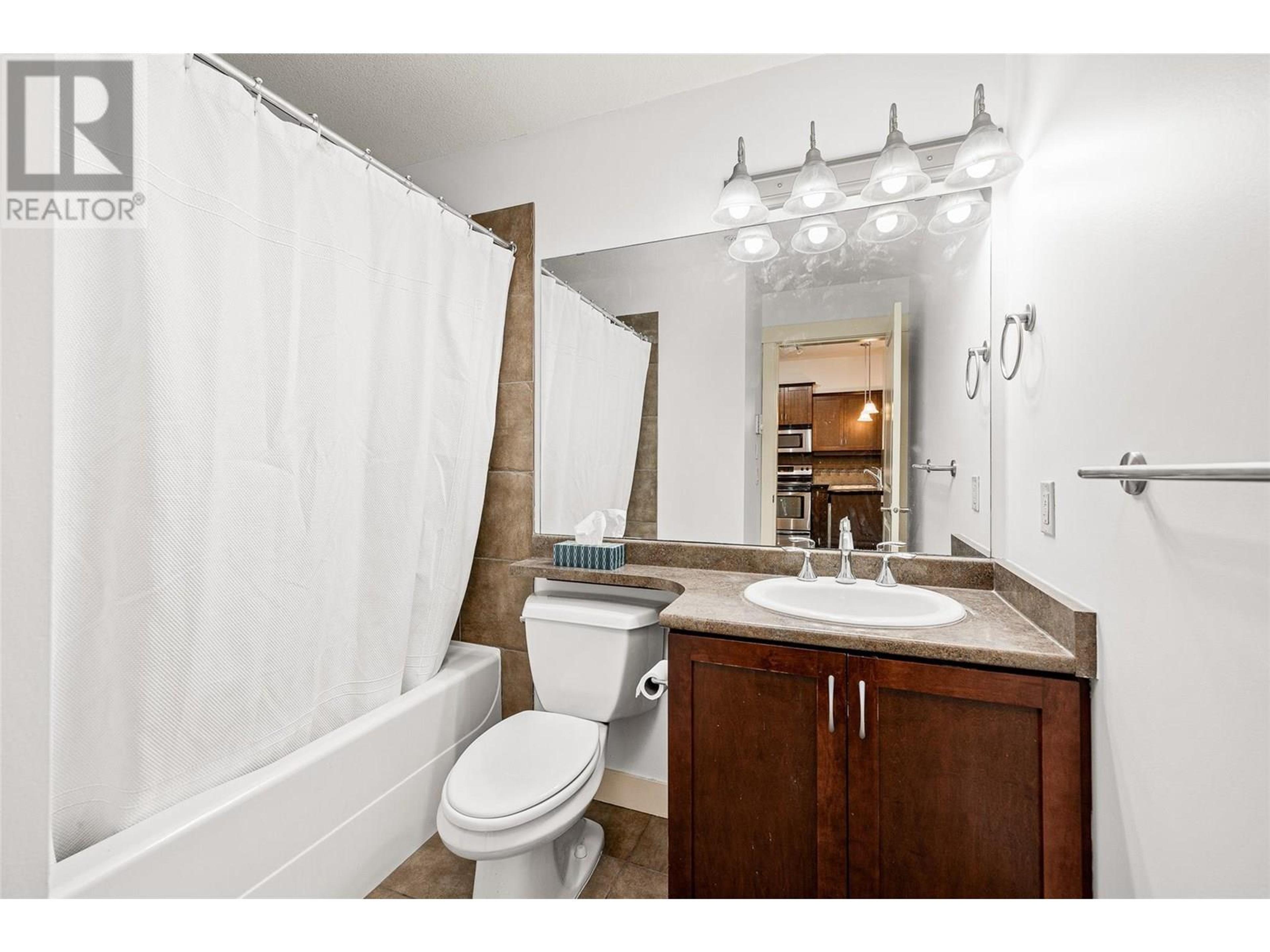 #215 3533 CARRINGTON ROAD - Image 31