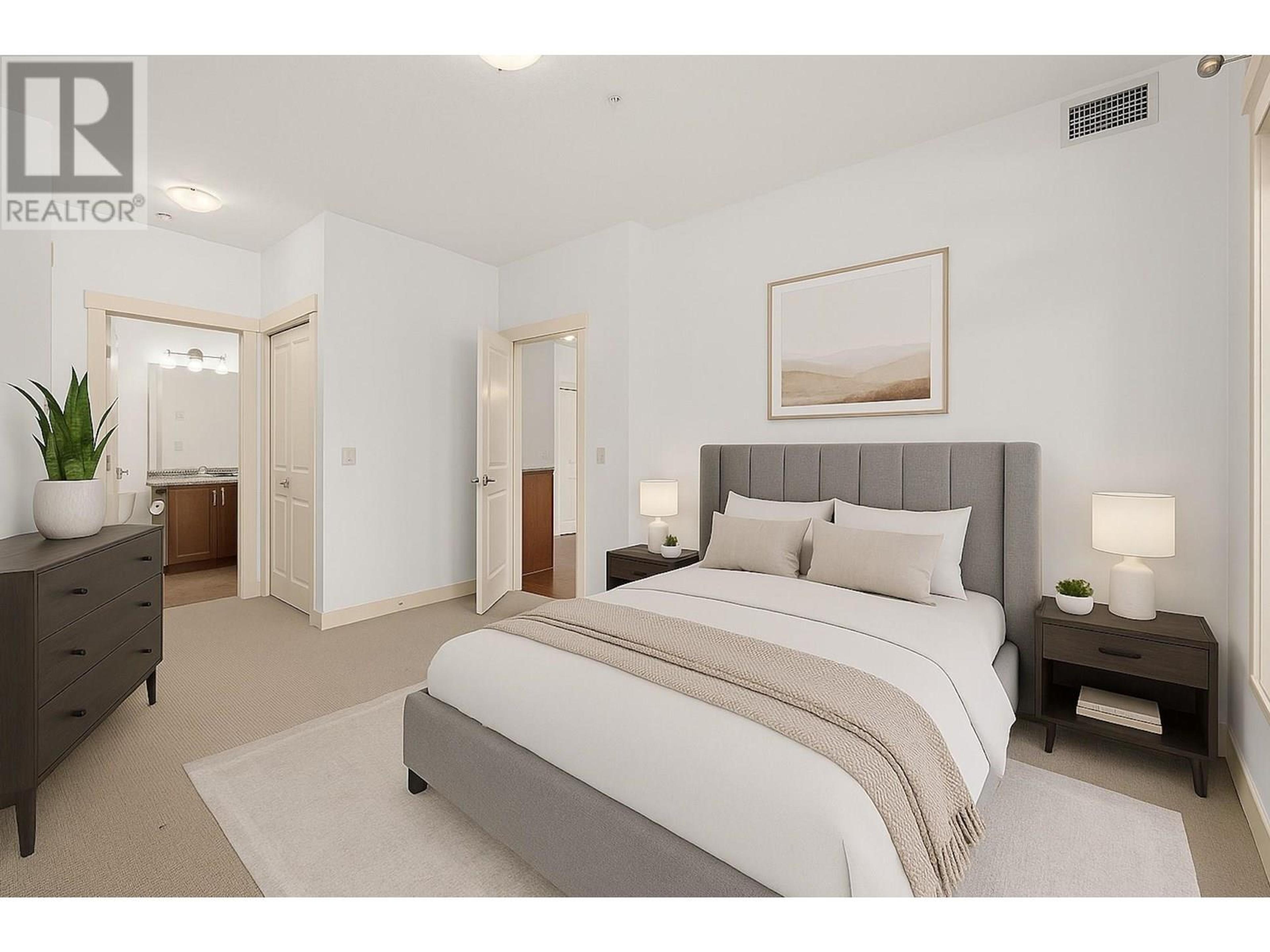 #215 3533 CARRINGTON ROAD - Image 4