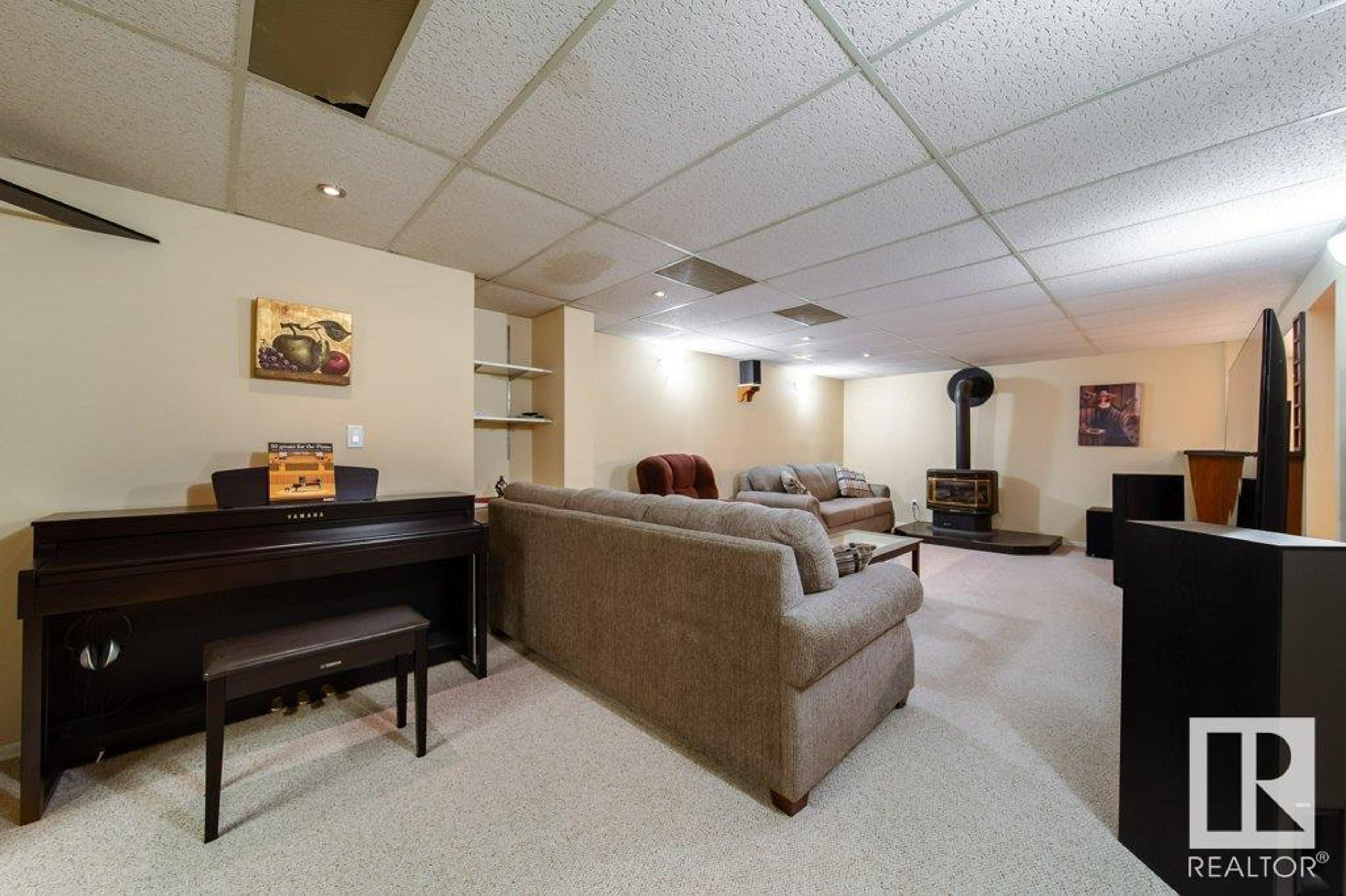 15629 83 AV NW - Image 11