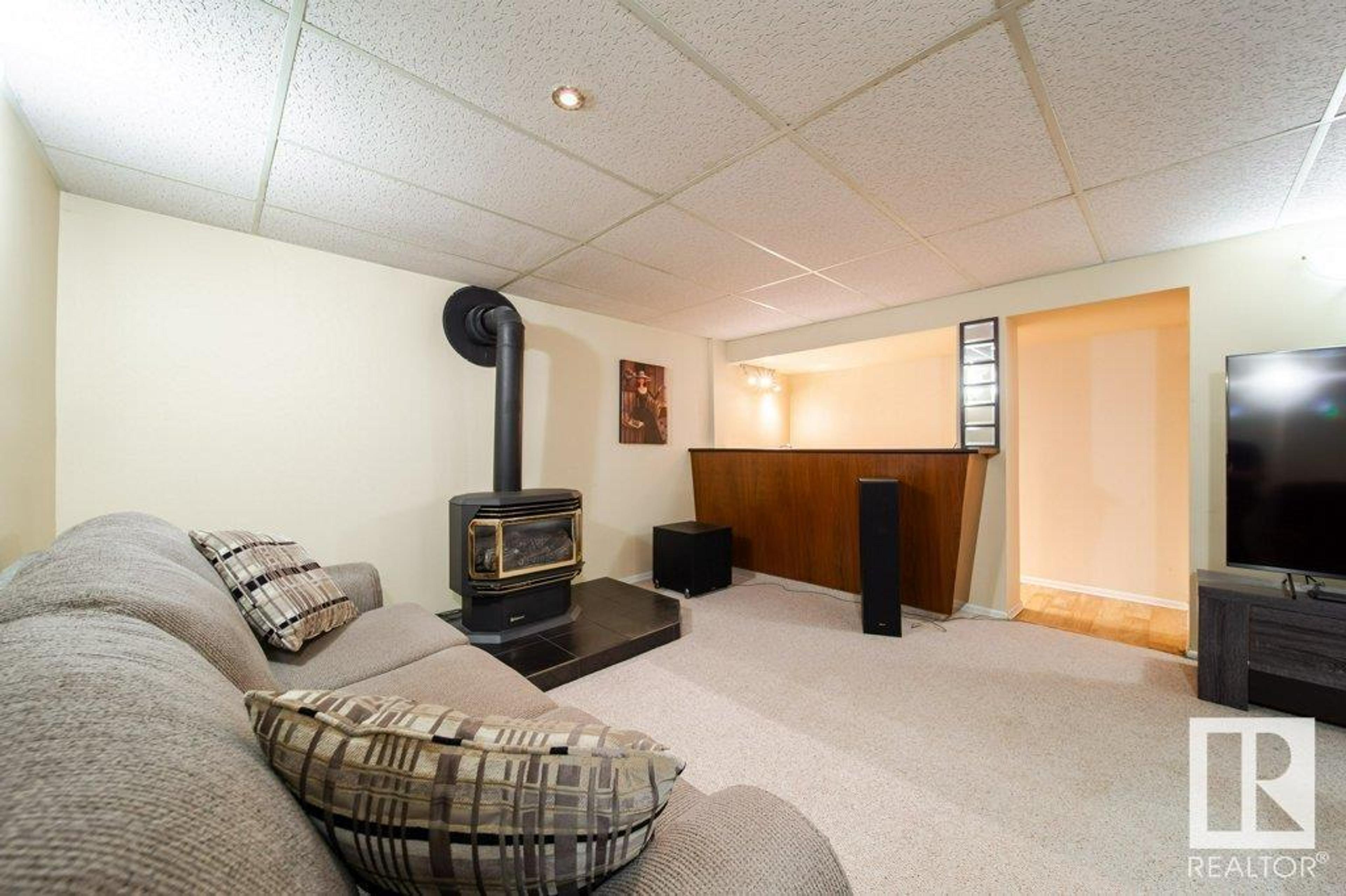 15629 83 AV NW - Image 13