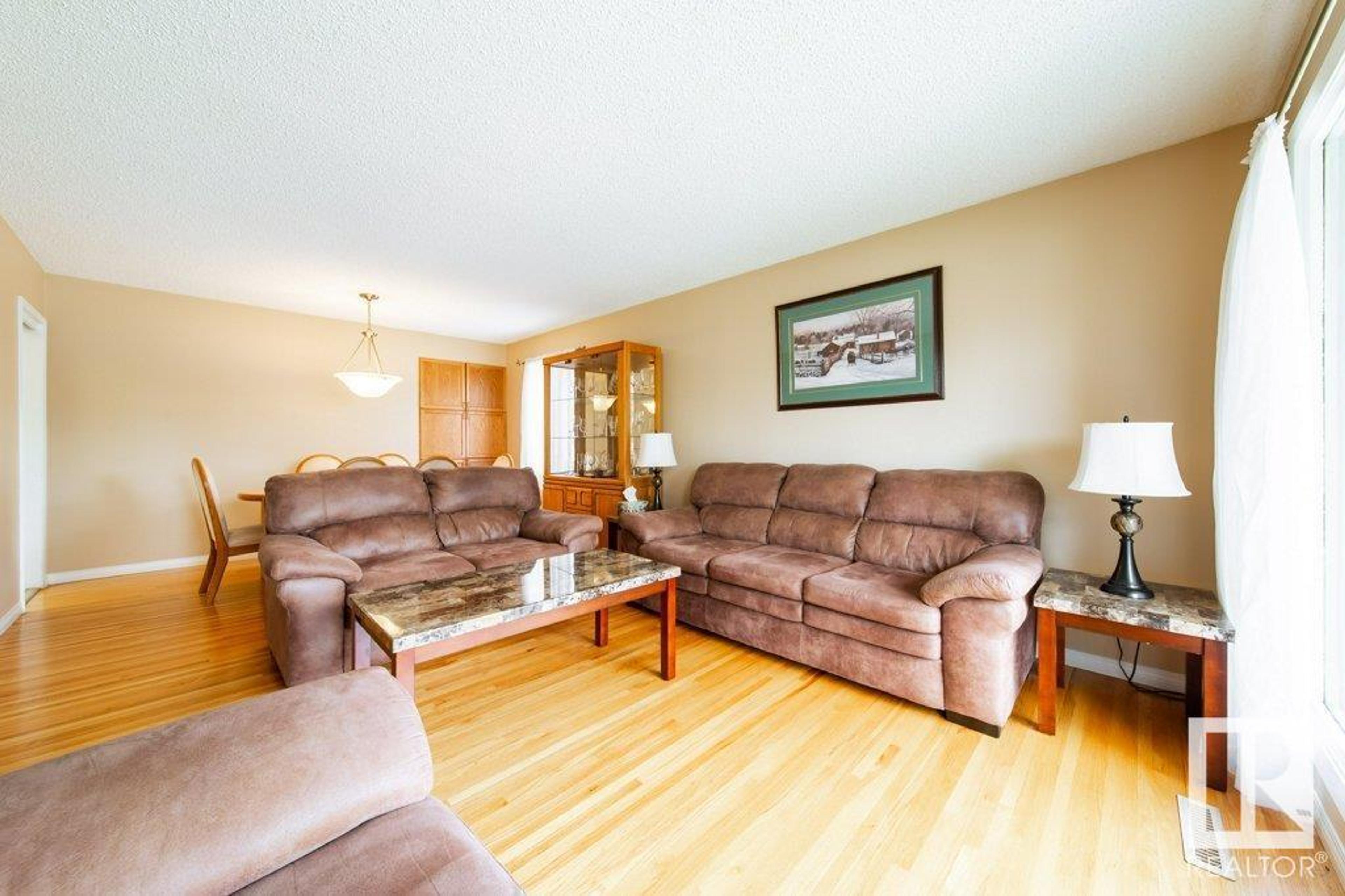 15629 83 AV NW - Image 4