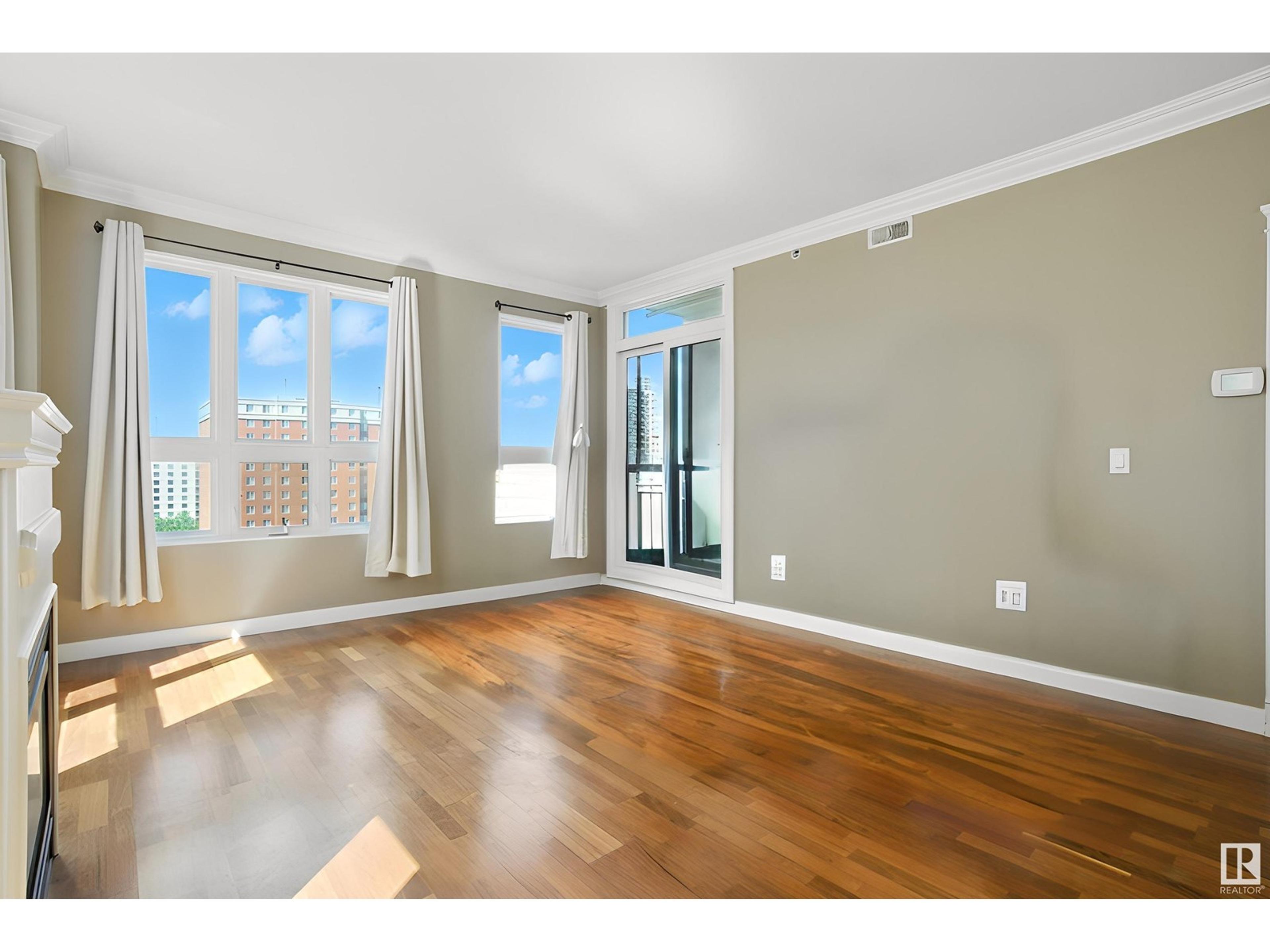 #1008 9939 109 ST NW - Image 12