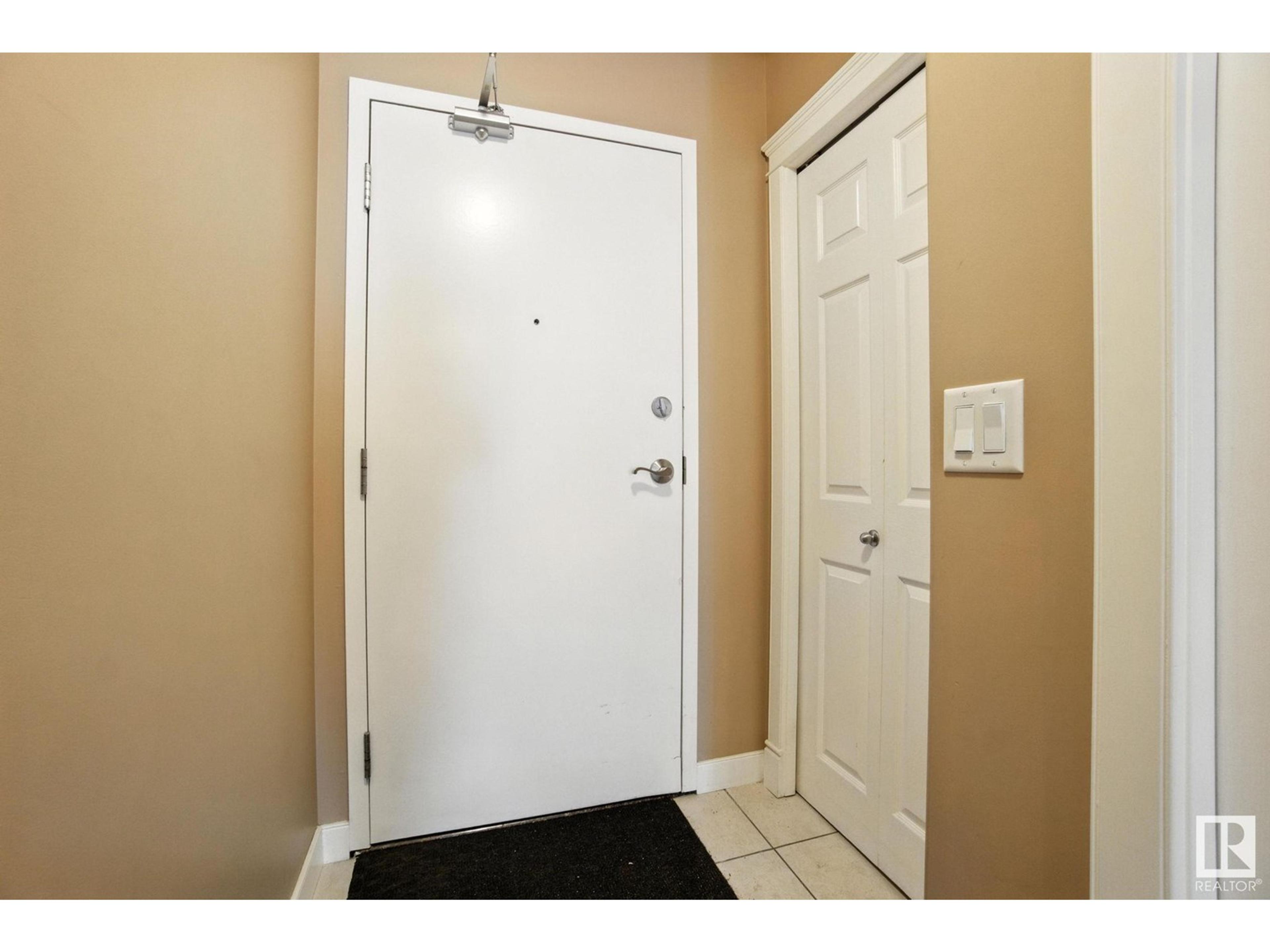 #1008 9939 109 ST NW - Image 25