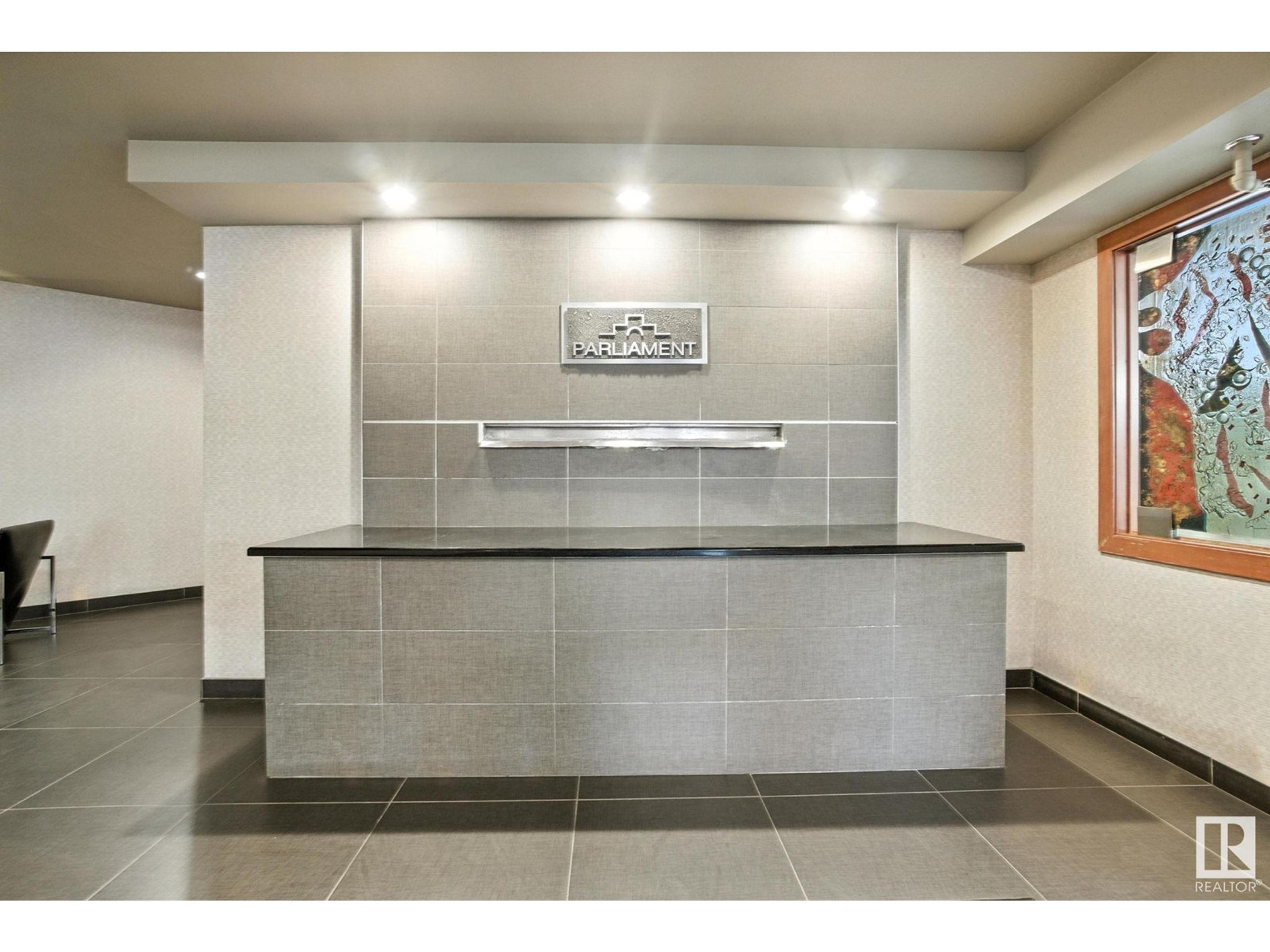 #1008 9939 109 ST NW - Image 33